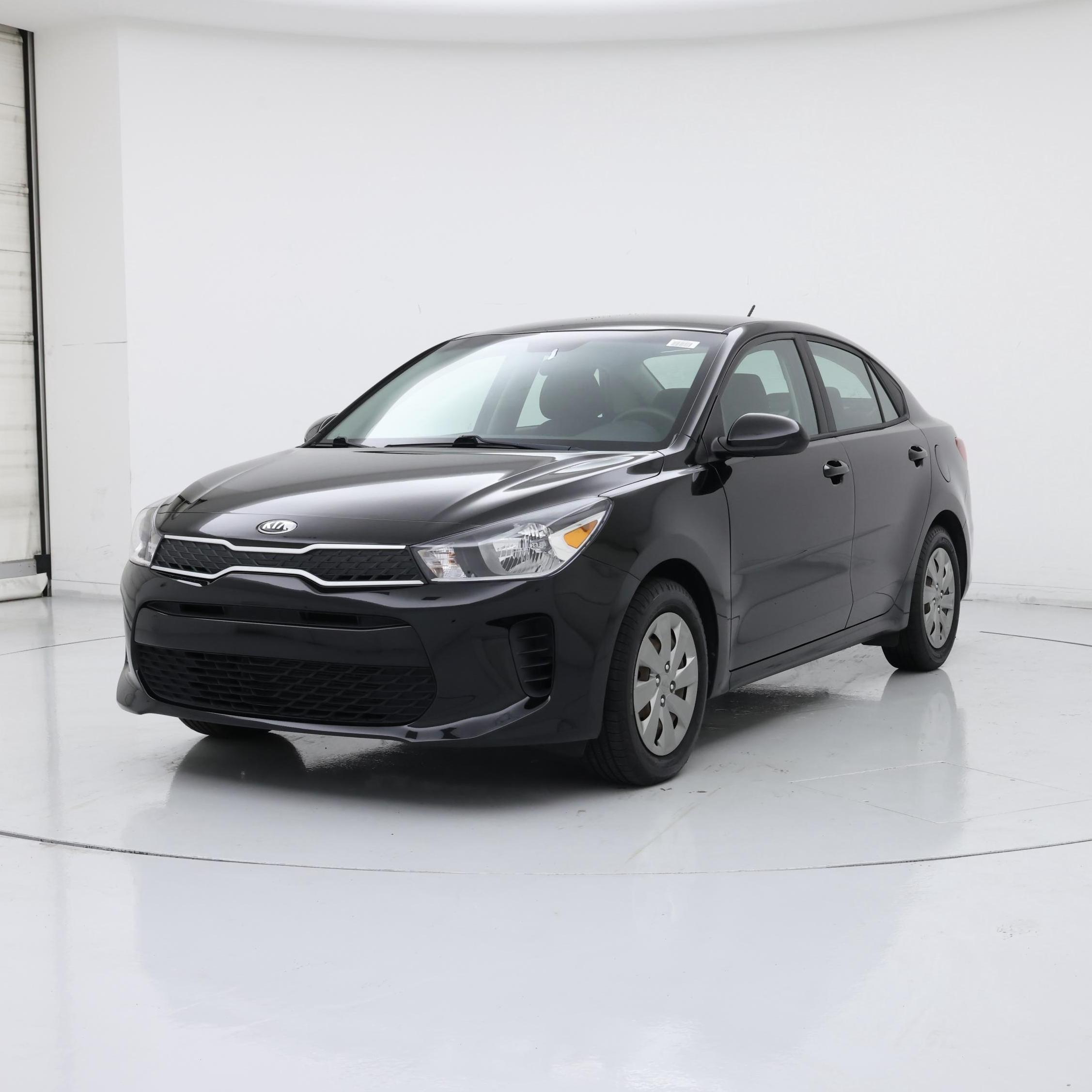 Thumbnail: 2020 Kia Rio - 4