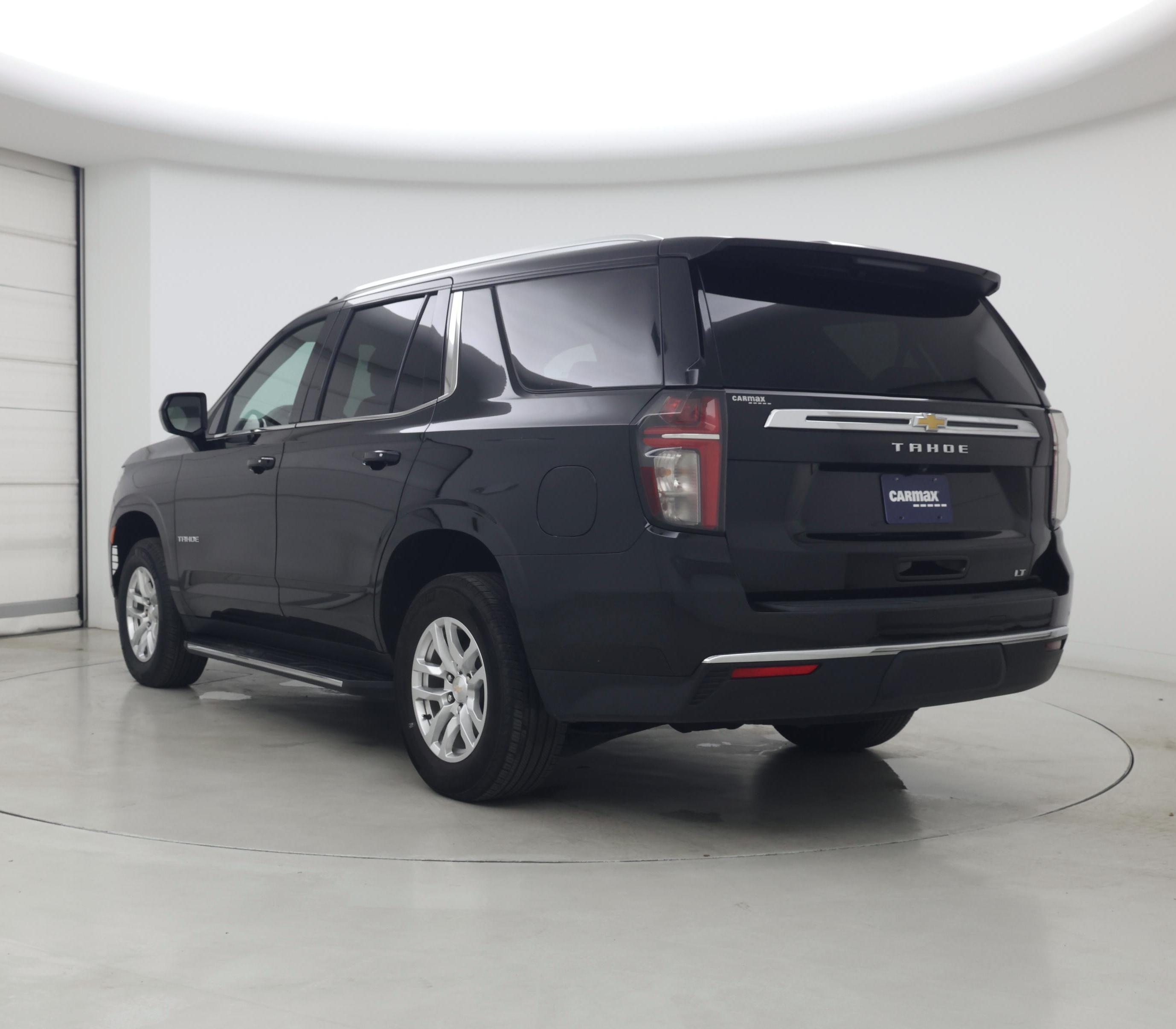 Thumbnail: 2024 Chevrolet Tahoe - 2