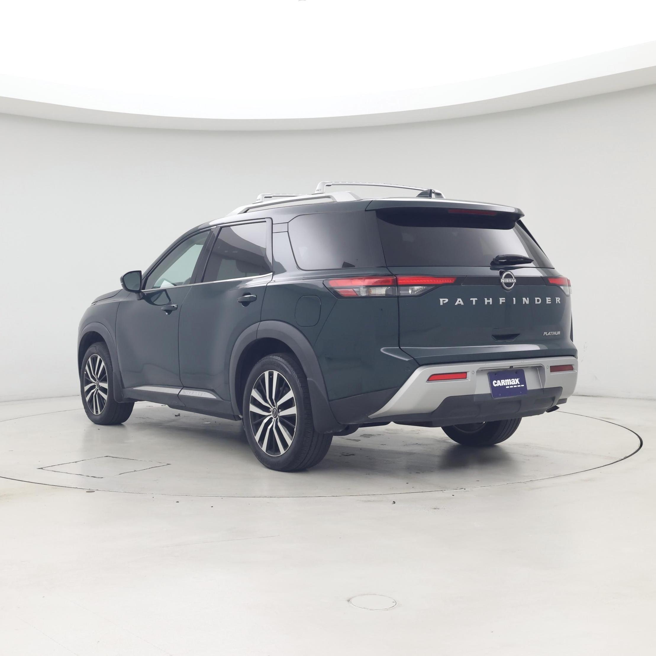 Thumbnail: 2023 Nissan Pathfinder - 2