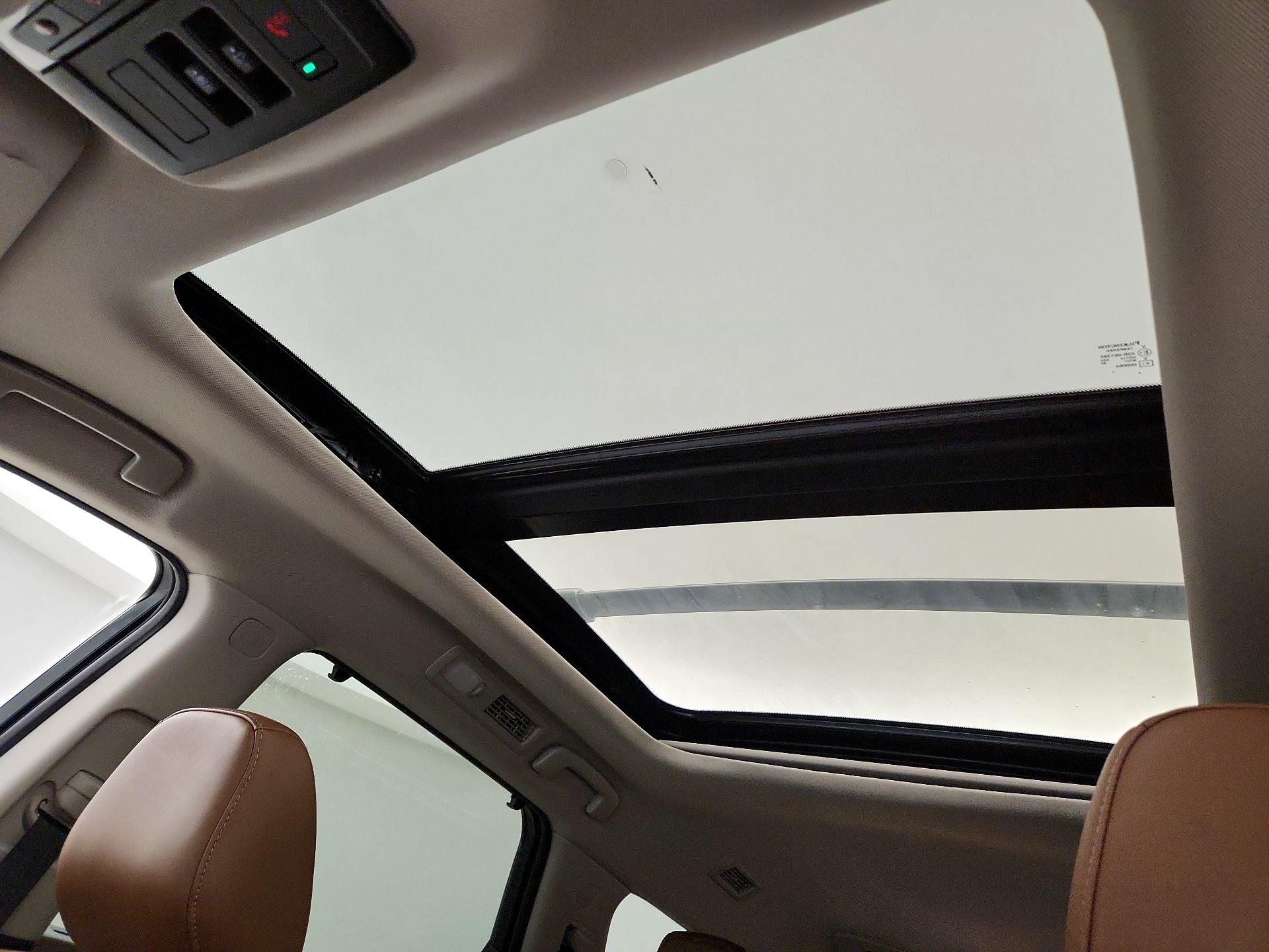 Thumbnail: 2023 Nissan Pathfinder - 19