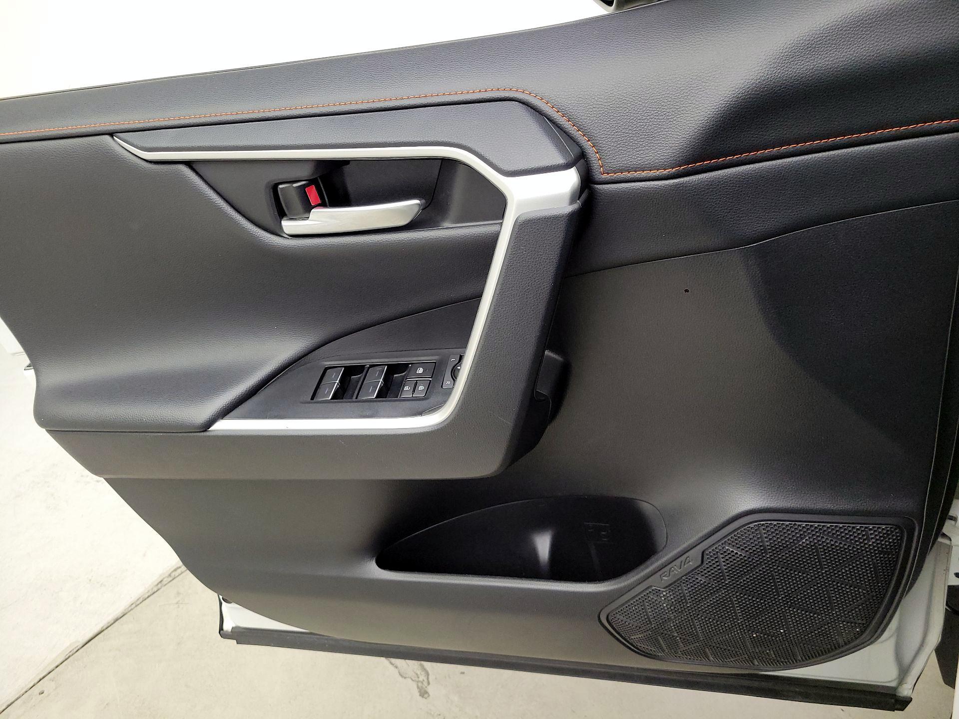 Thumbnail: 2023 Toyota RAV4 - 12