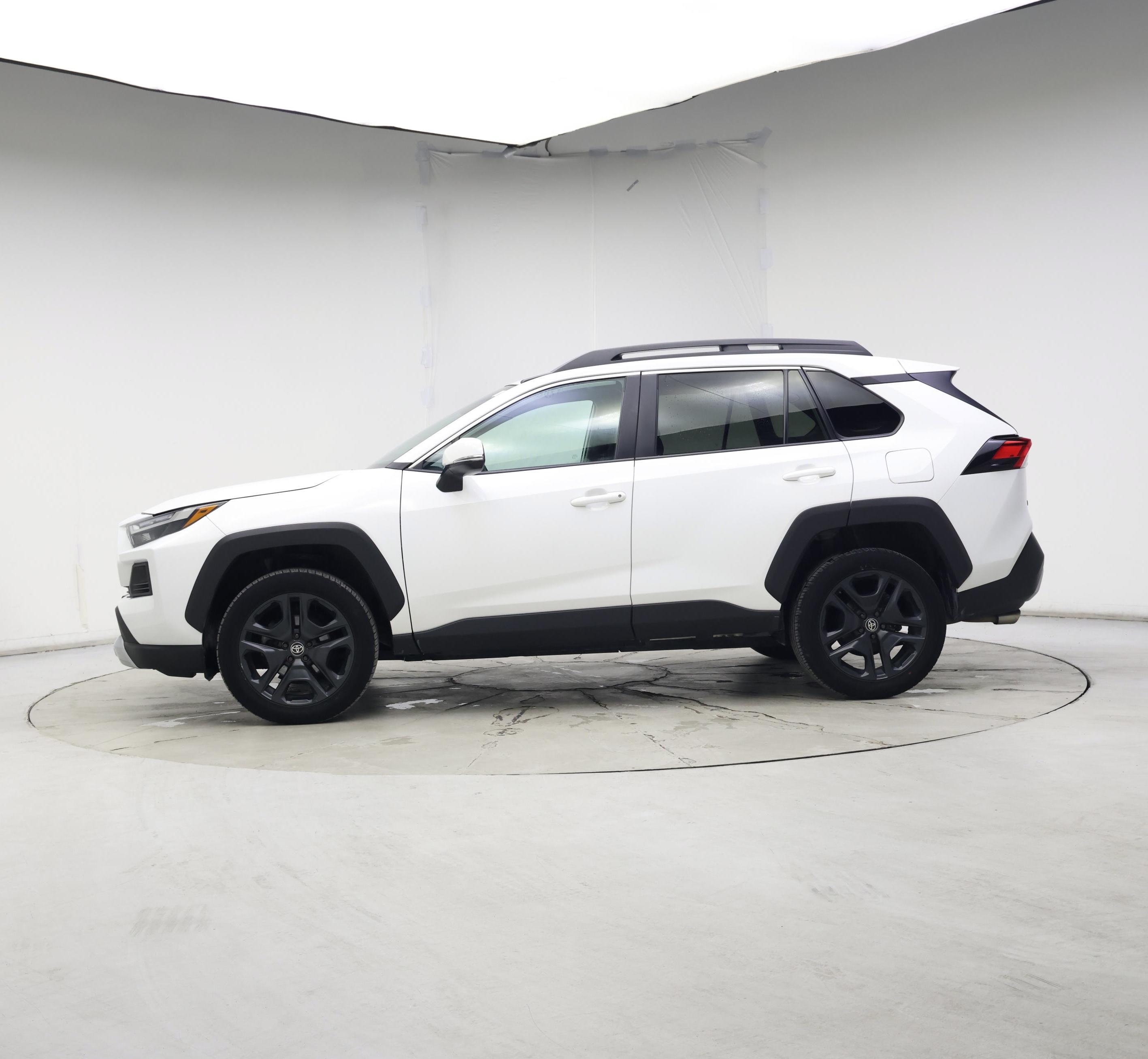 Thumbnail: 2023 Toyota RAV4 - 3