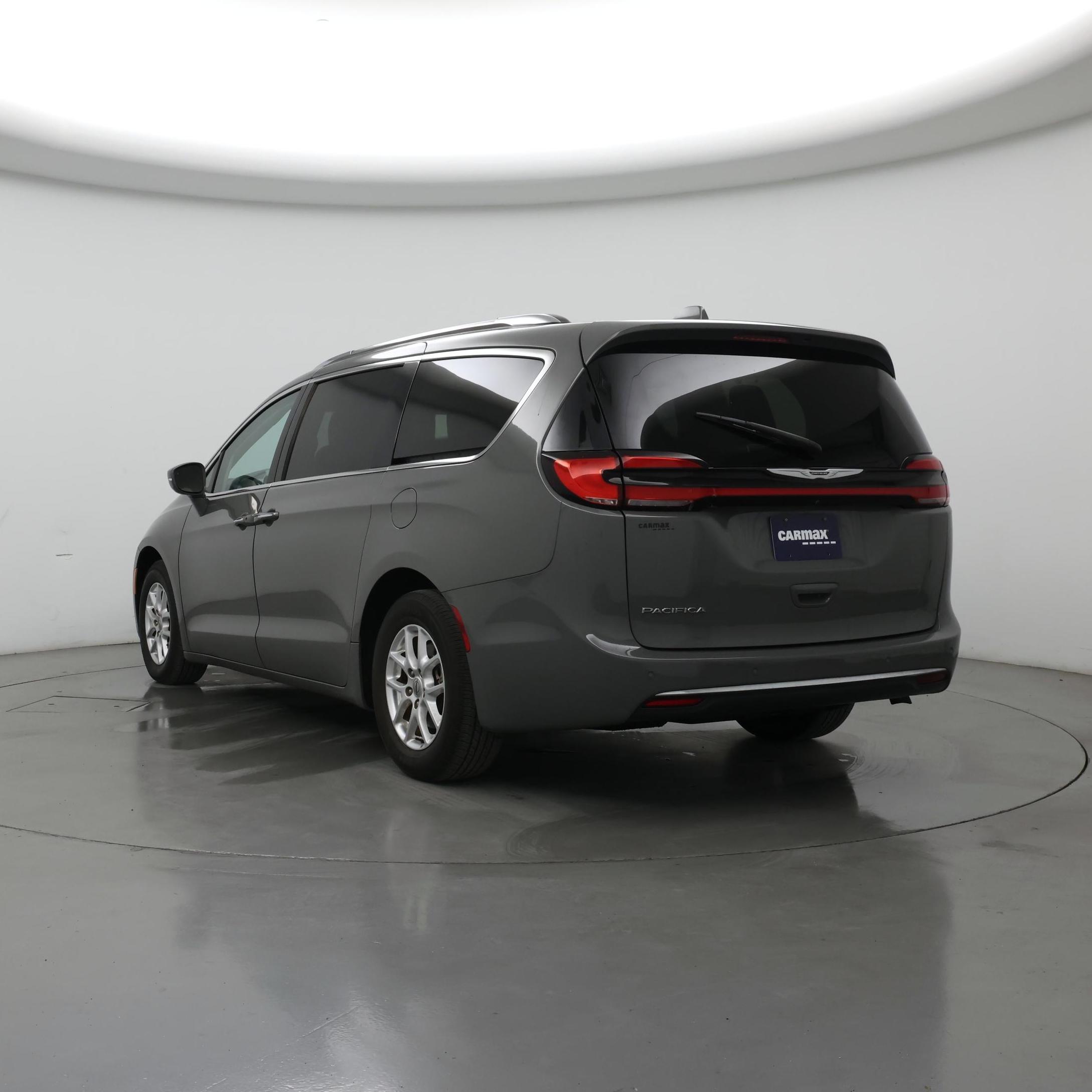 Thumbnail: 2021 Chrysler Pacifica - 2