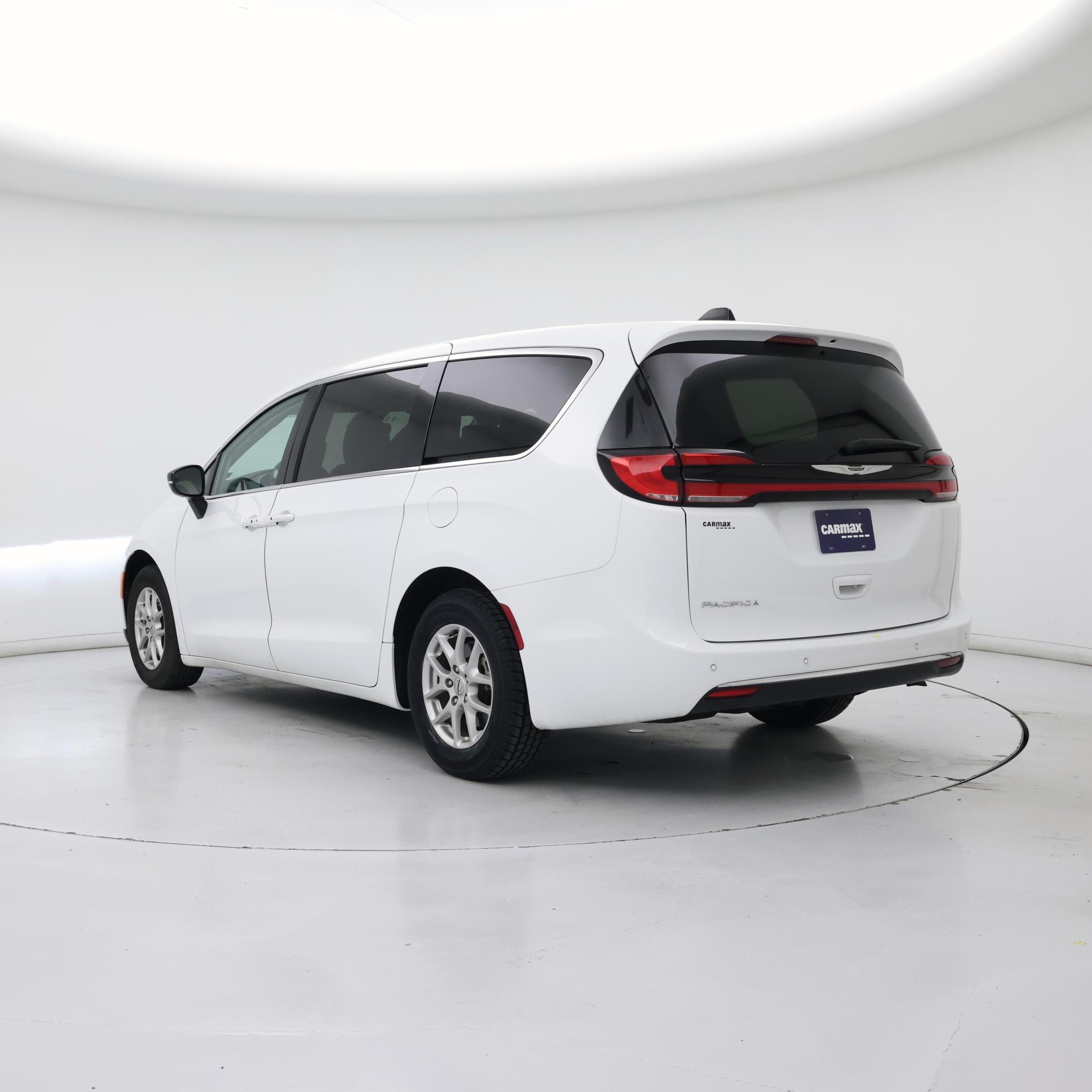 Thumbnail: 2024 Chrysler Pacifica - 2