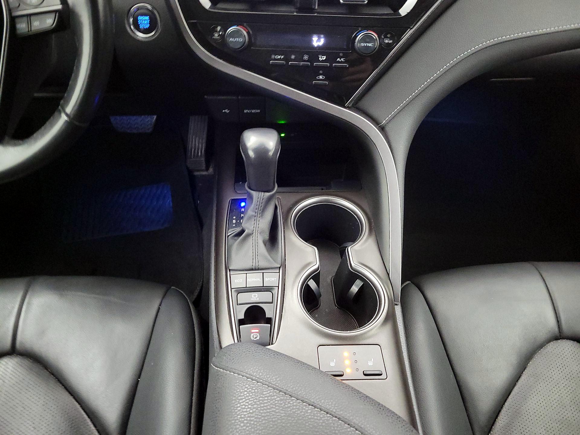 Thumbnail: 2023 Toyota Camry - 16