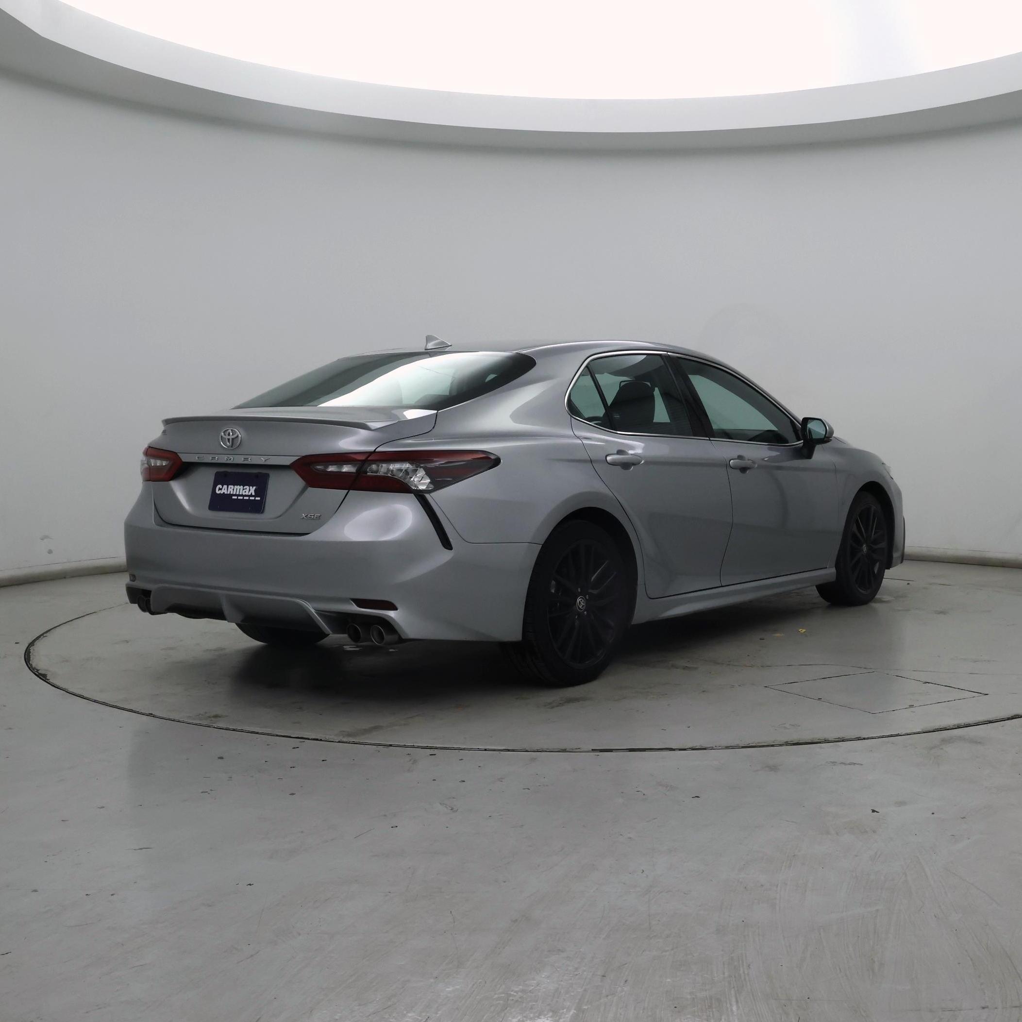 Thumbnail: 2023 Toyota Camry - 8