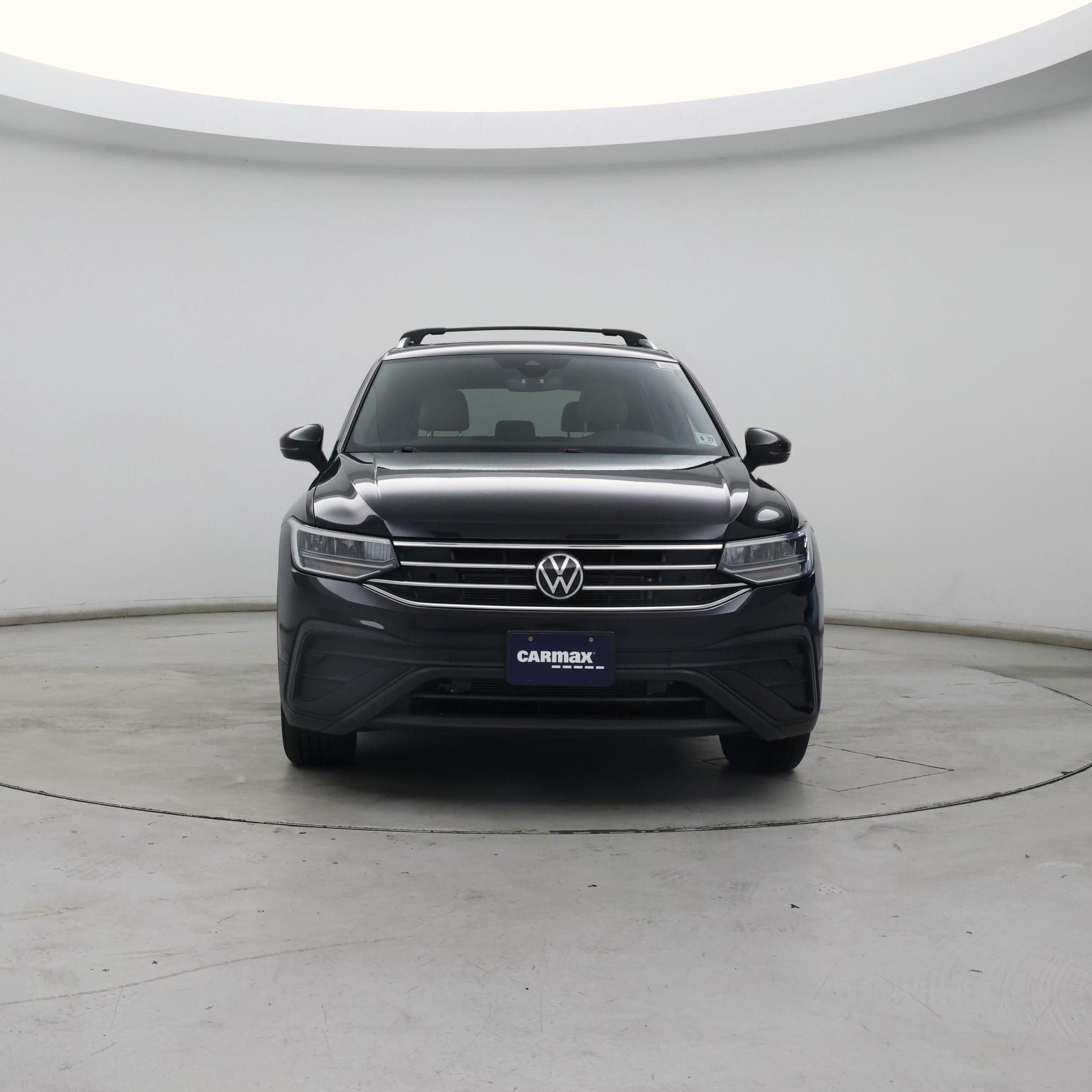 Thumbnail: 2022 Volkswagen Tiguan - 5