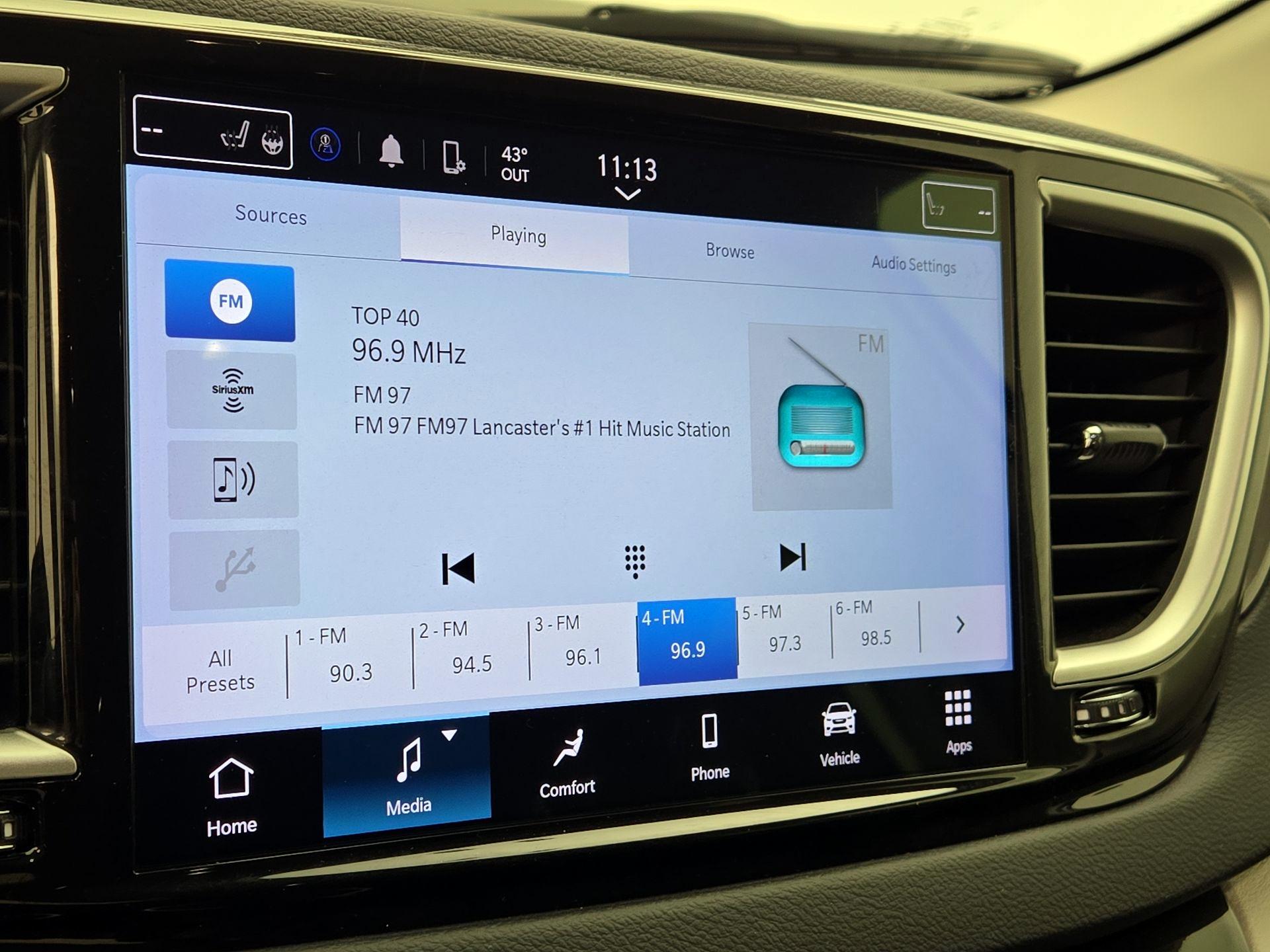 Thumbnail: 2024 Chrysler Pacifica - 14