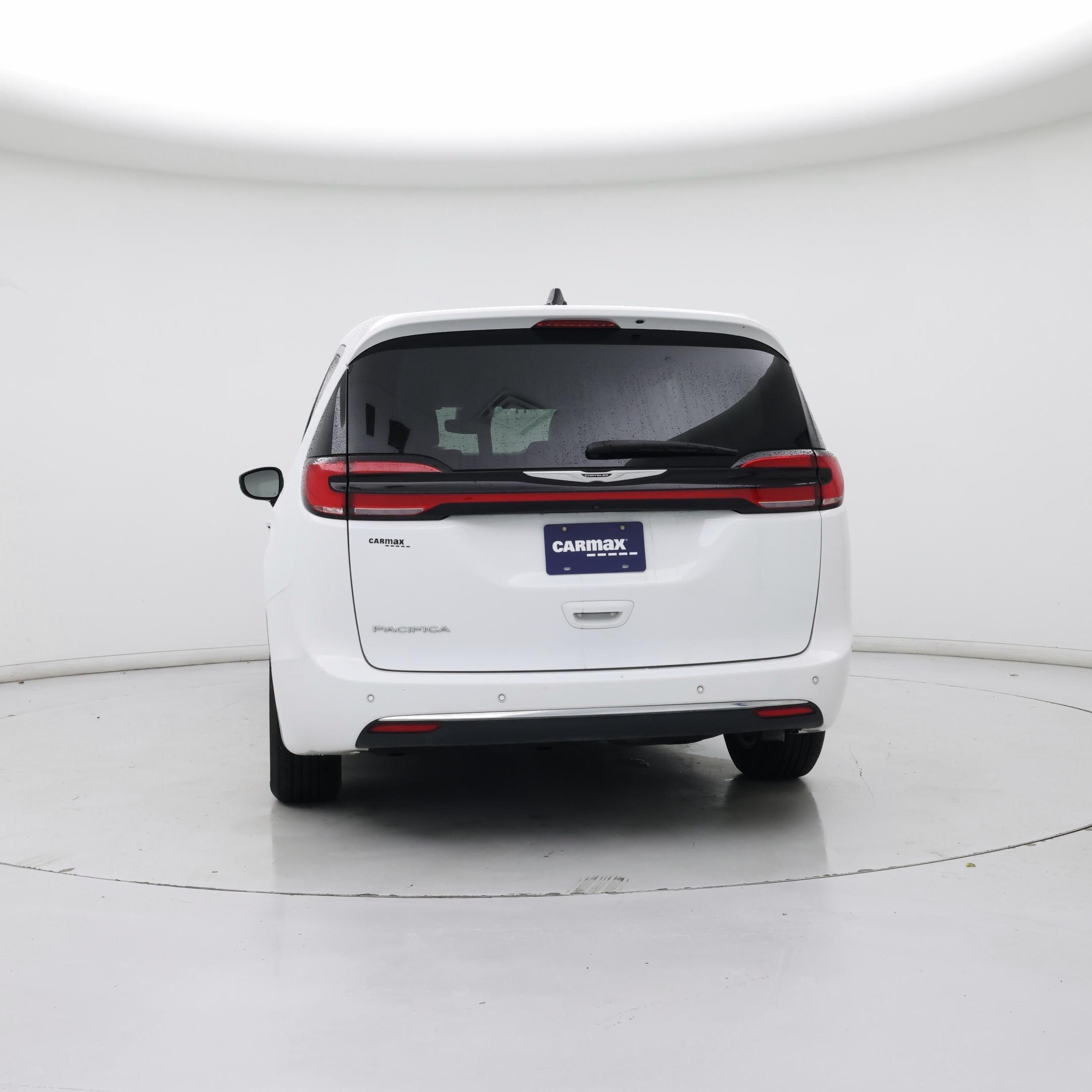 Thumbnail: 2024 Chrysler Pacifica - 6