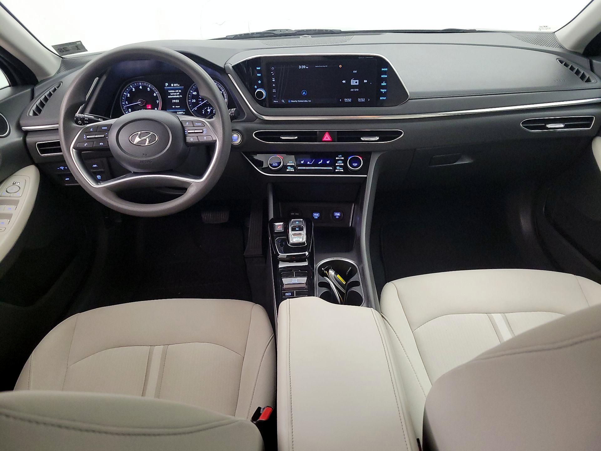 Thumbnail: 2023 Hyundai Sonata - 9