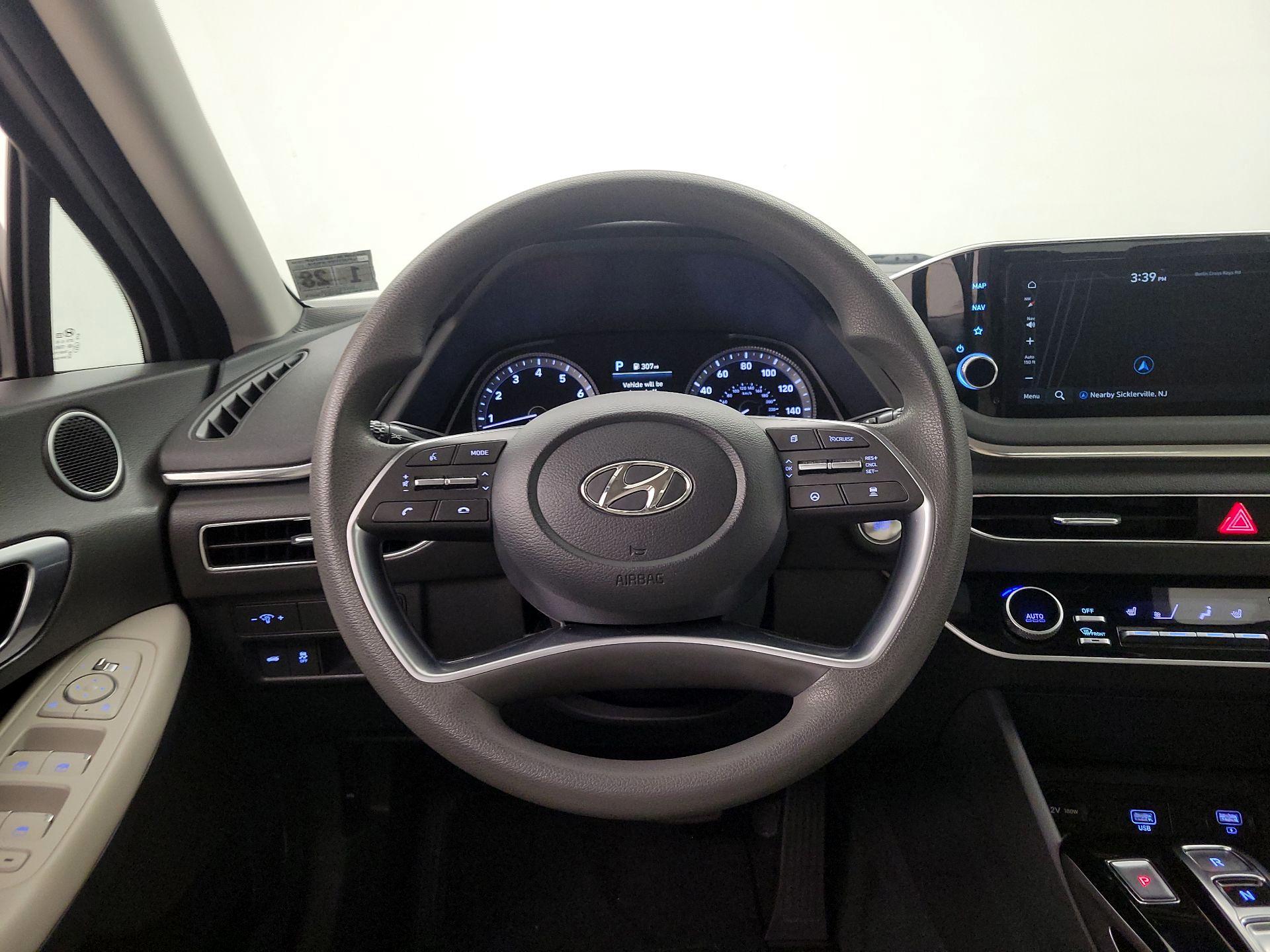 Thumbnail: 2023 Hyundai Sonata - 10