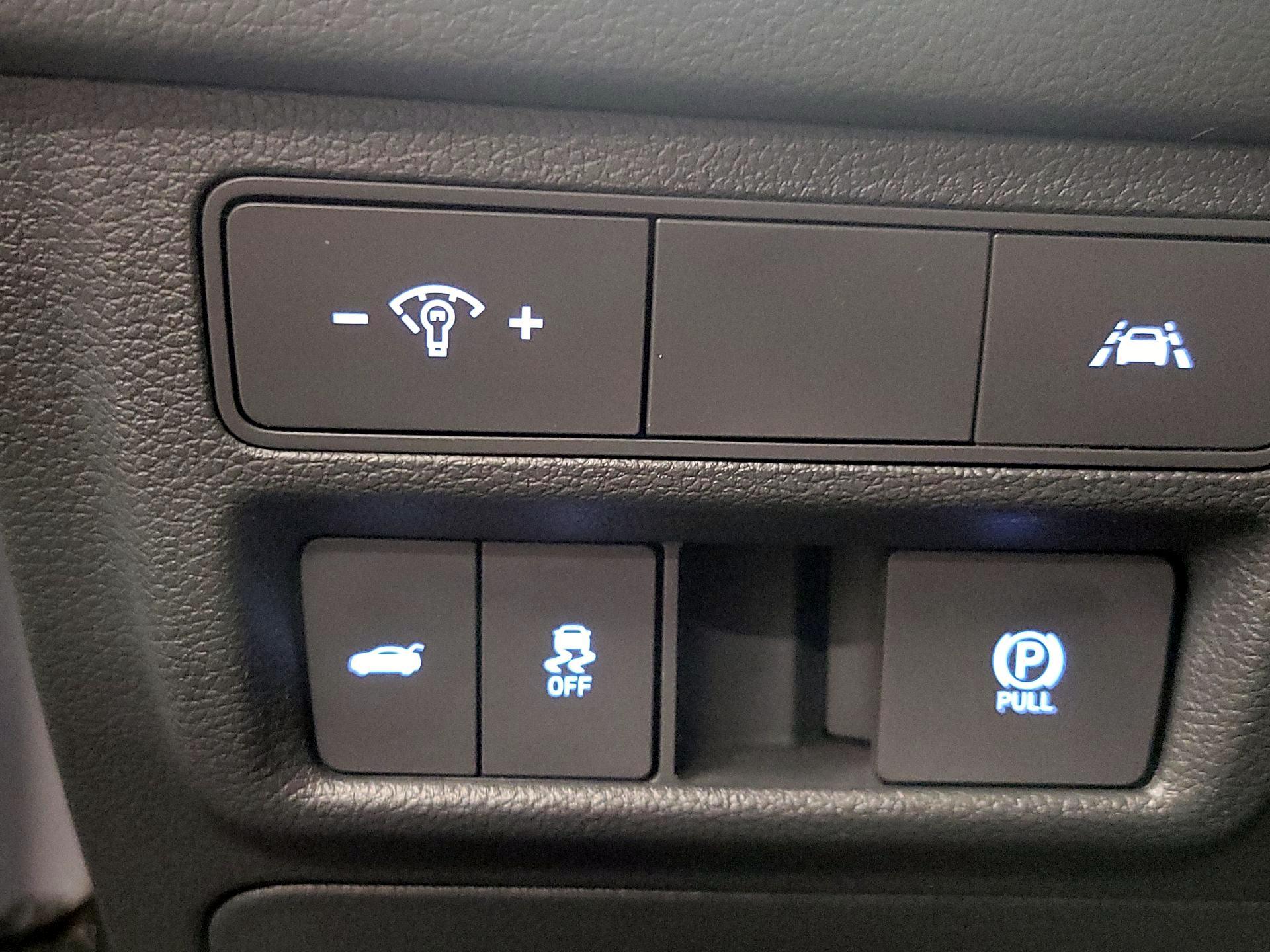 Thumbnail: 2023 Hyundai Sonata - 13