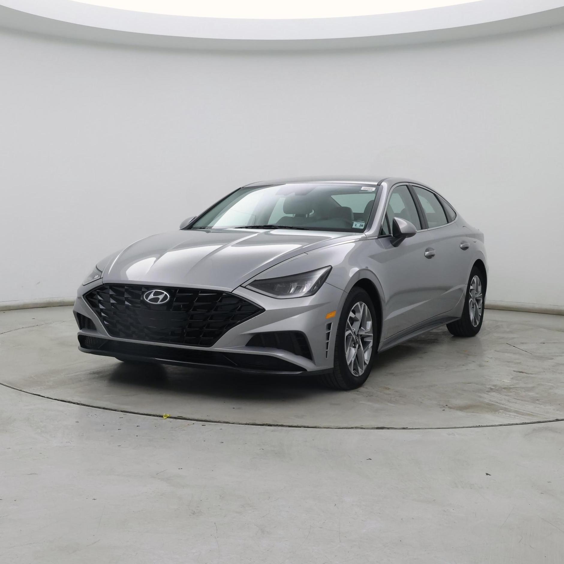 Thumbnail: 2023 Hyundai Sonata - 4