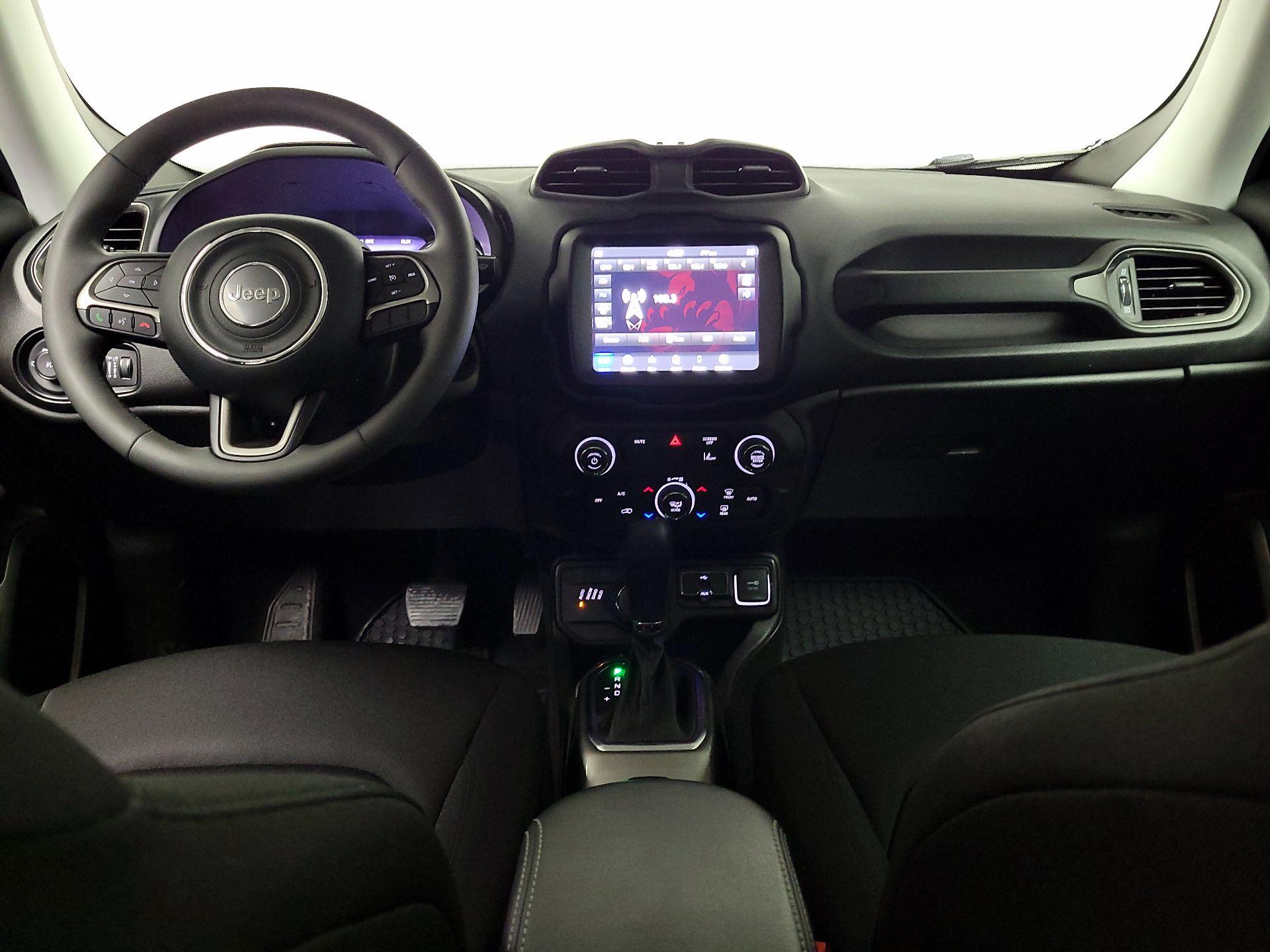 Thumbnail: 2022 Jeep Renegade - 9