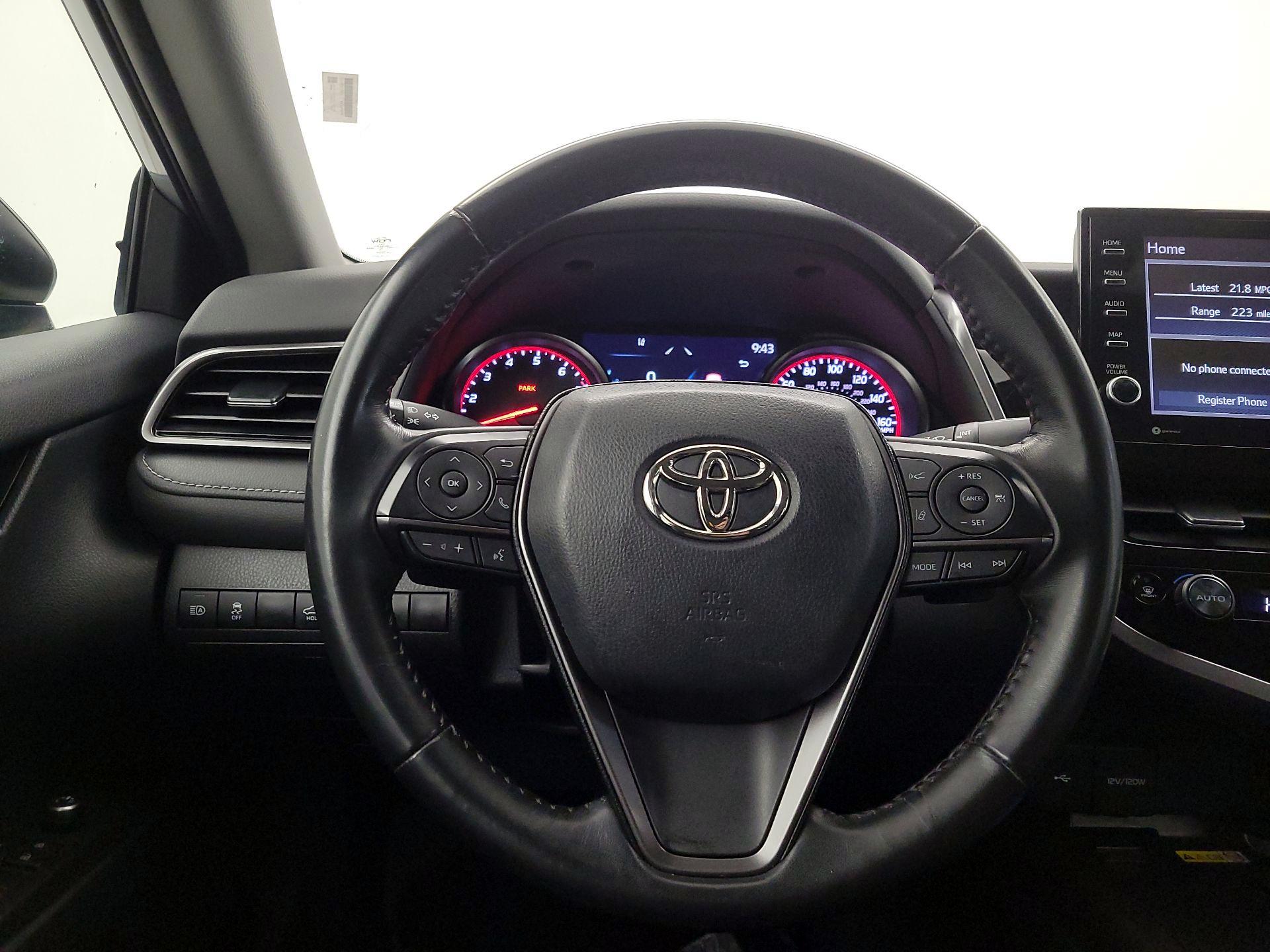 Thumbnail: 2023 Toyota Camry - 10