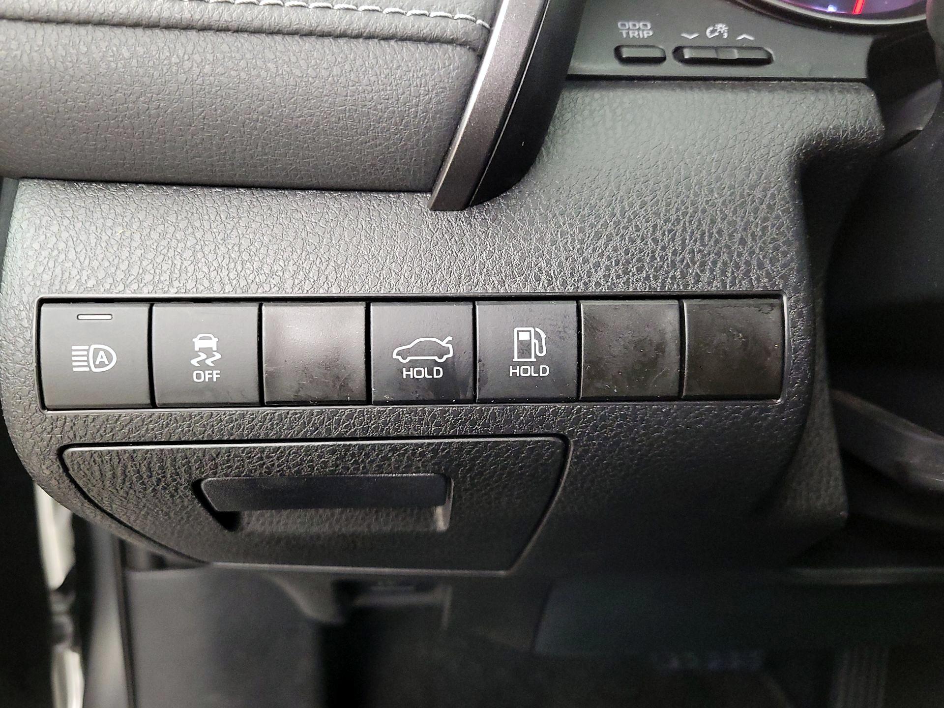 Thumbnail: 2023 Toyota Camry - 13