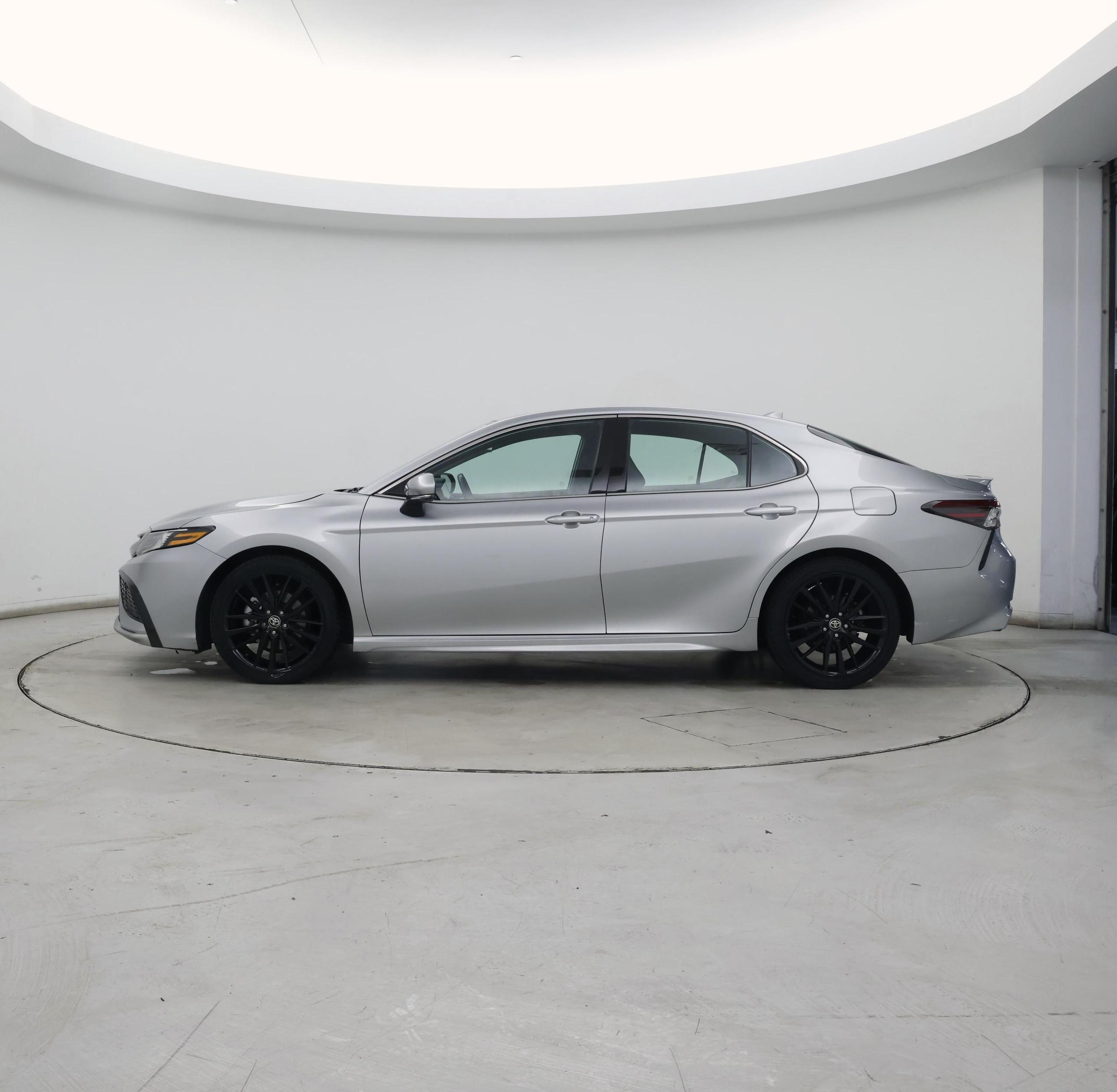 Thumbnail: 2023 Toyota Camry - 3