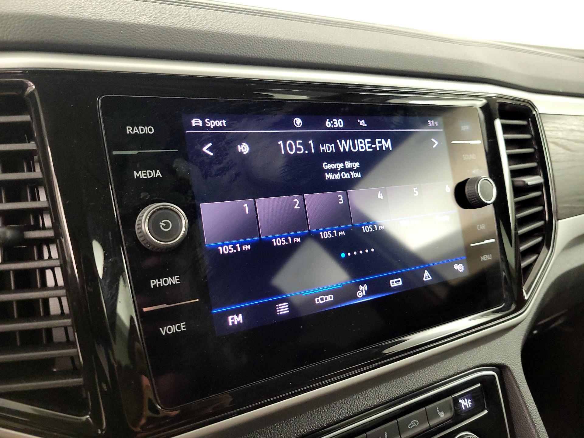 Thumbnail: 2022 Volkswagen Atlas - 15