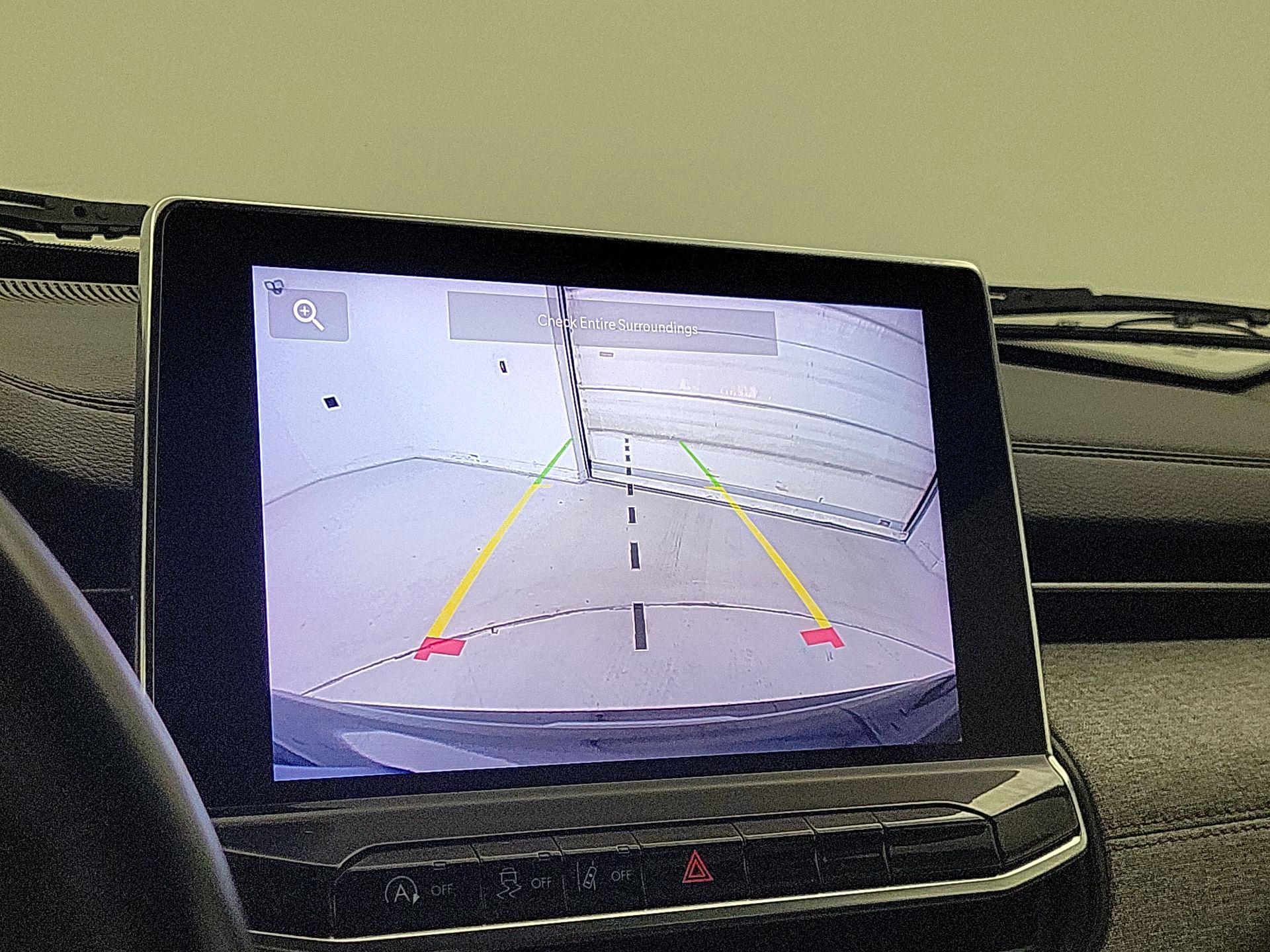 Thumbnail: 2022 Jeep Compass - 14