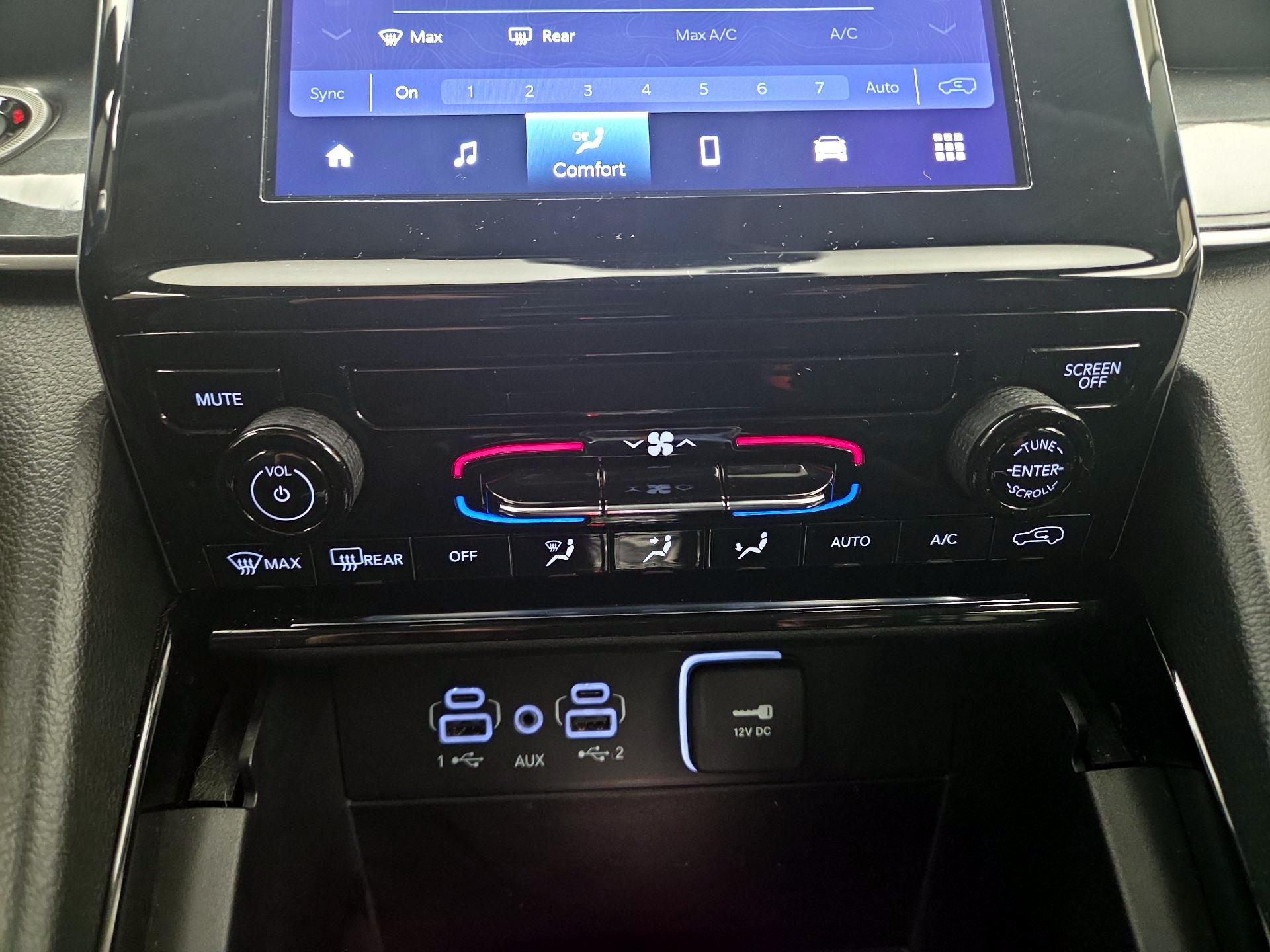 Thumbnail: 2023 Jeep Grand Cherokee - 16