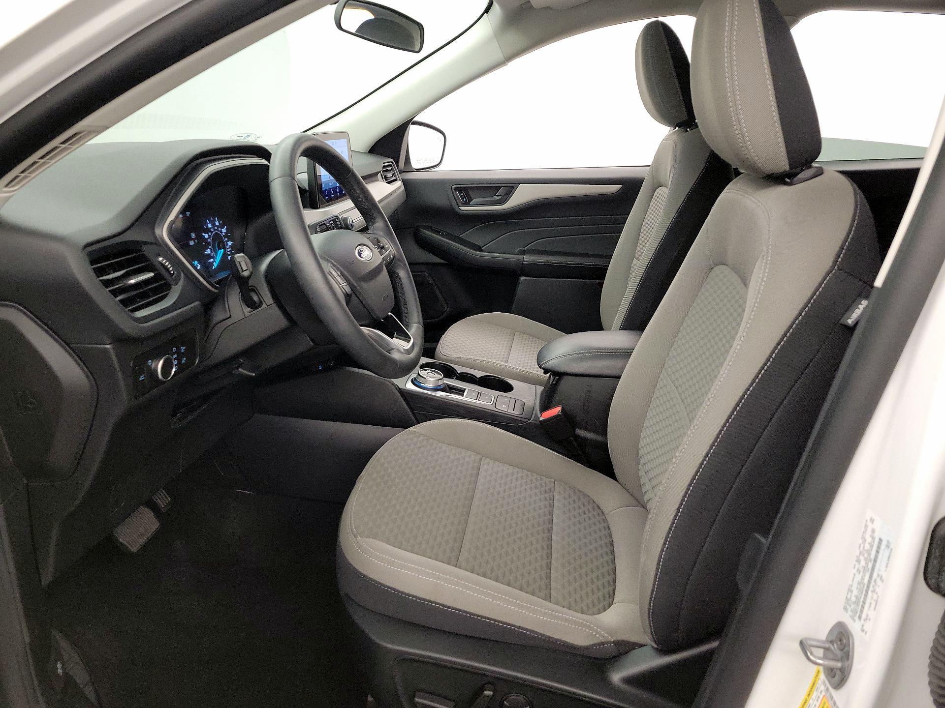 Thumbnail: 2022 Ford Escape - 11