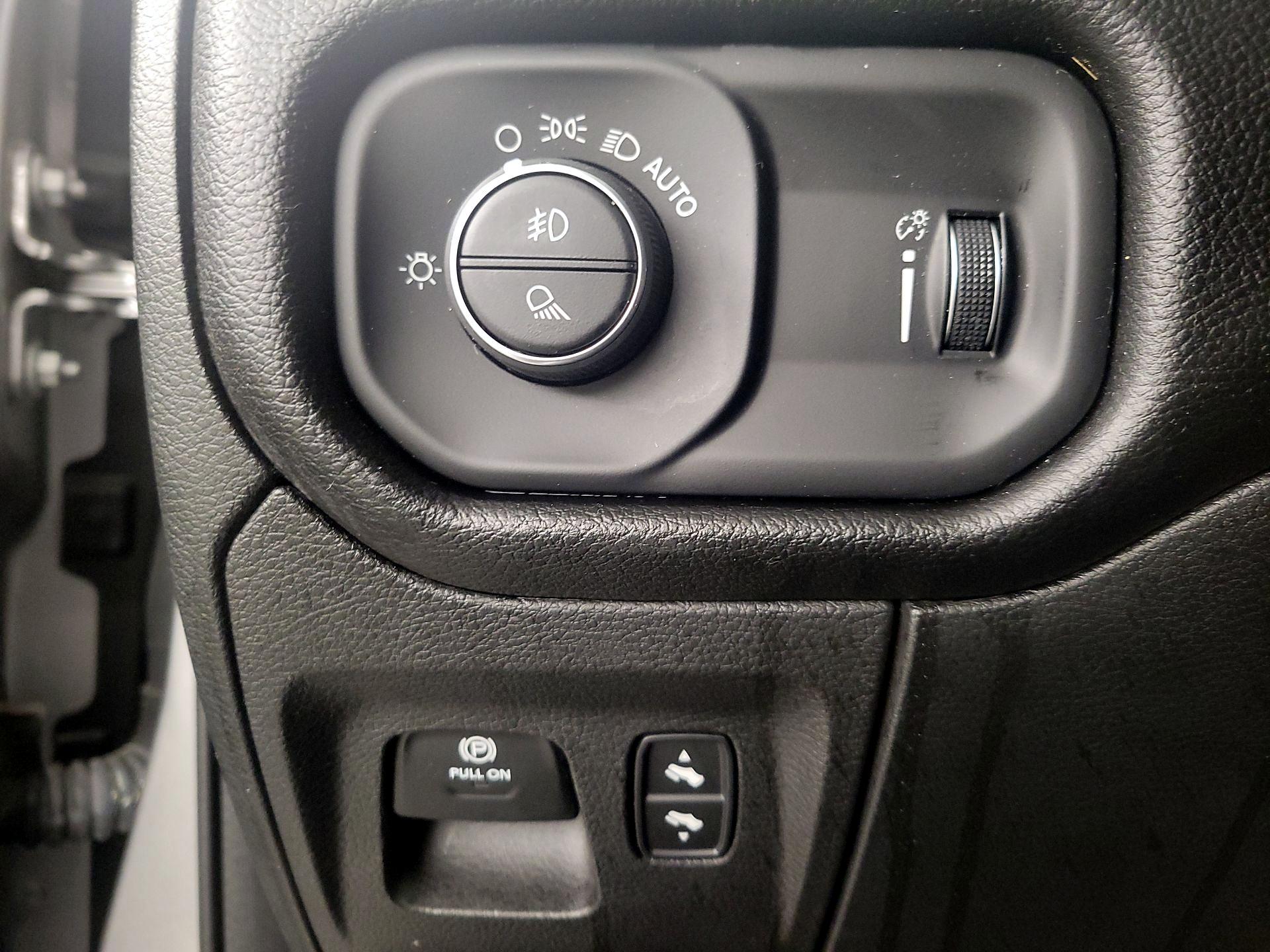 Thumbnail: 2022 RAM 1500 - 13