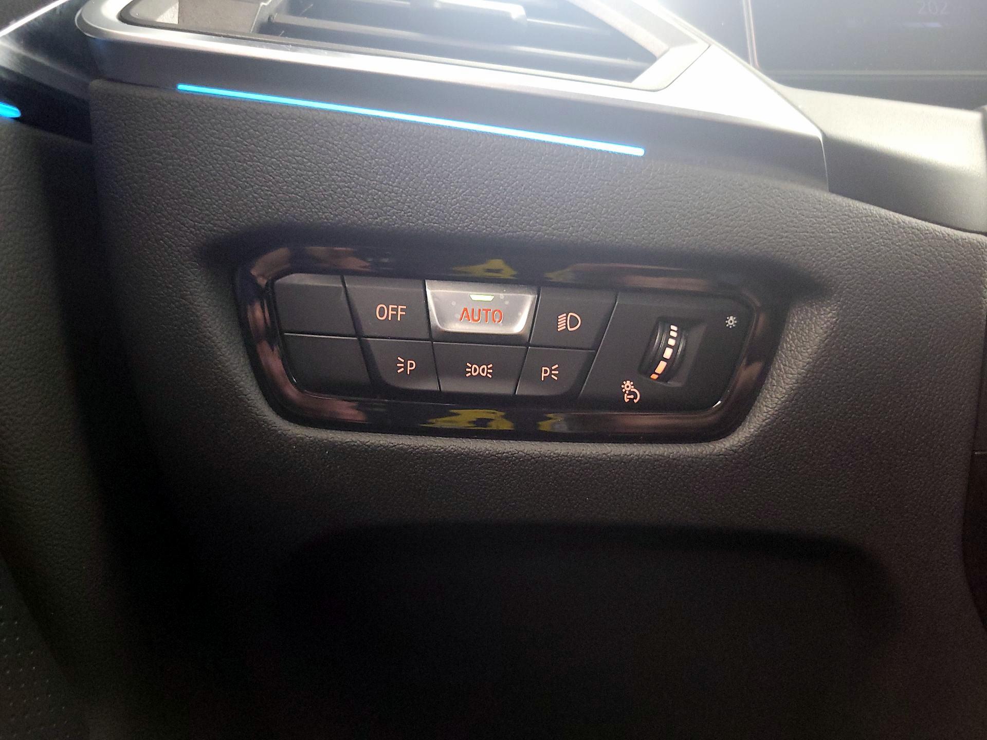 Thumbnail: 2024 BMW 4 Series - 13