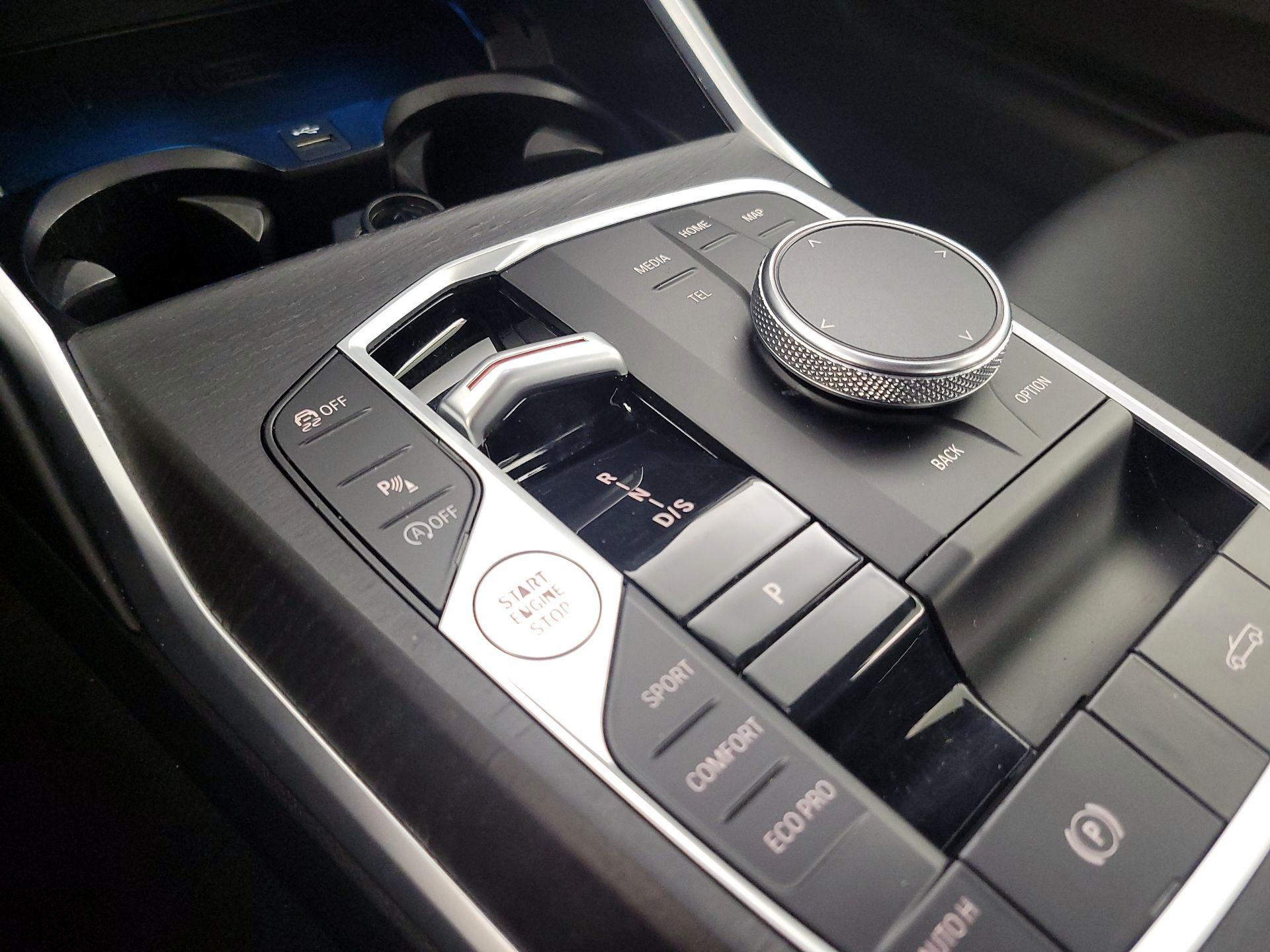 Thumbnail: 2024 BMW 4 Series - 18