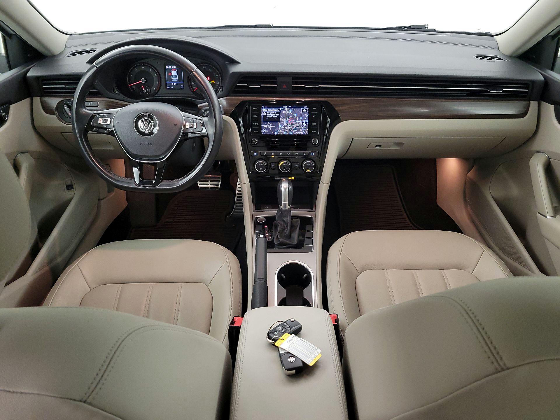 Thumbnail: 2020 Volkswagen Passat - 9