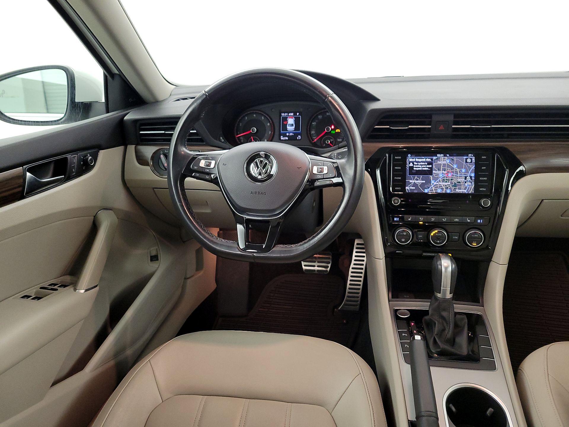 Thumbnail: 2020 Volkswagen Passat - 10