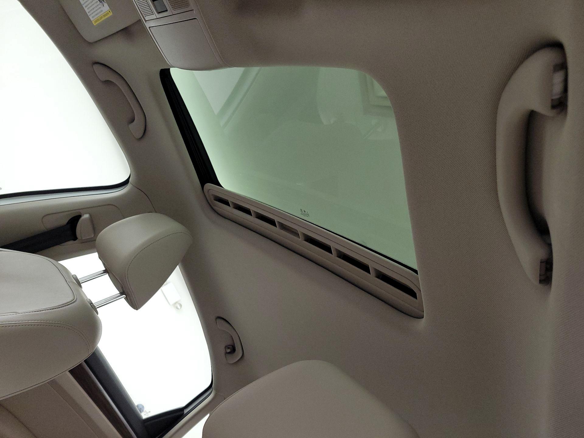 Thumbnail: 2020 Volkswagen Passat - 20