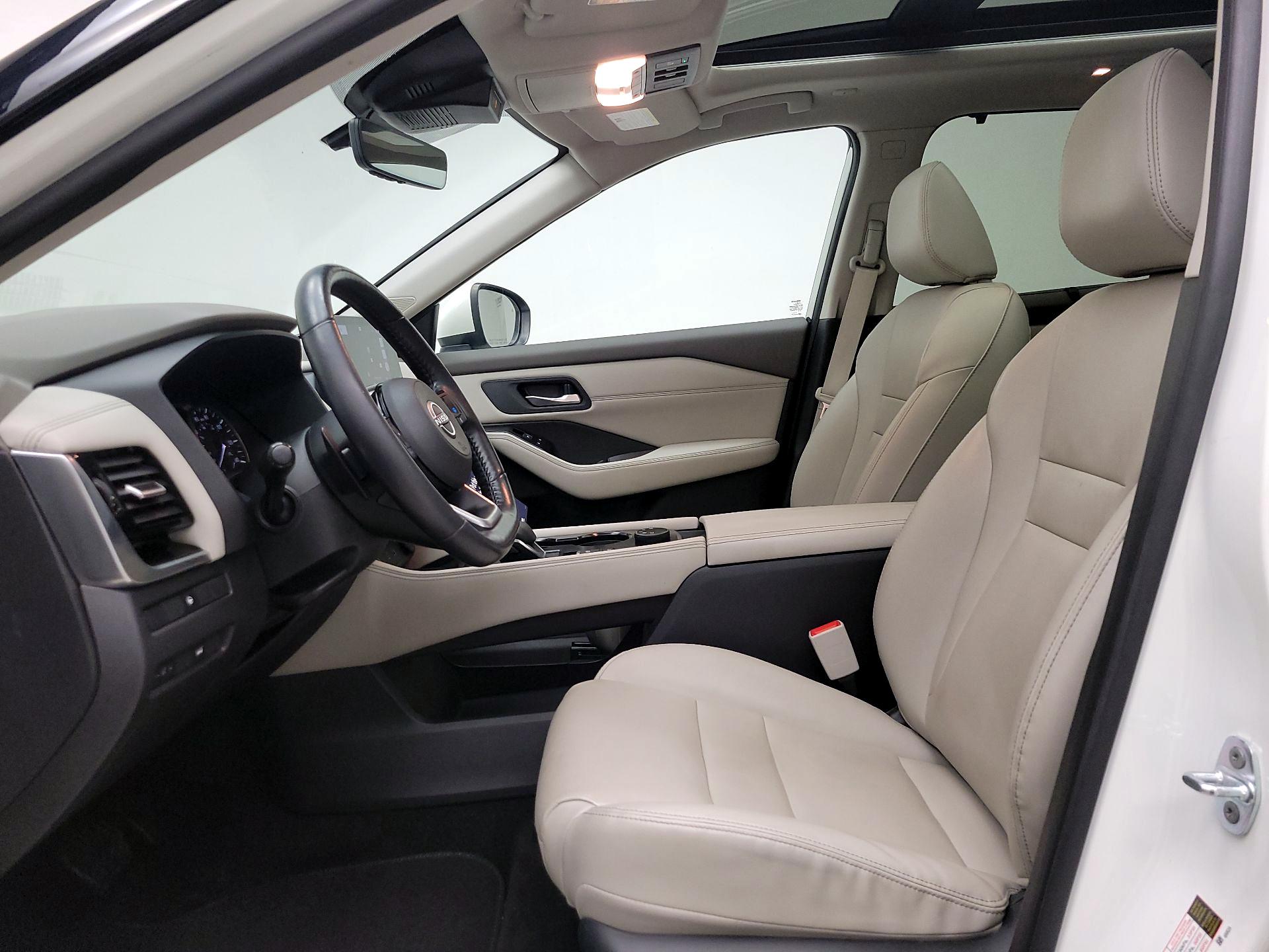 Thumbnail: 2023 Nissan Rogue - 11