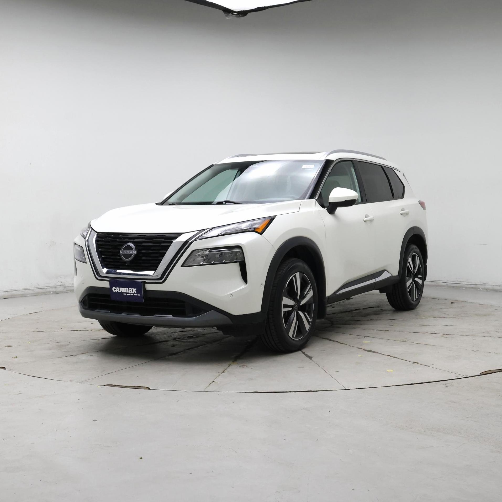 Thumbnail: 2023 Nissan Rogue - 4