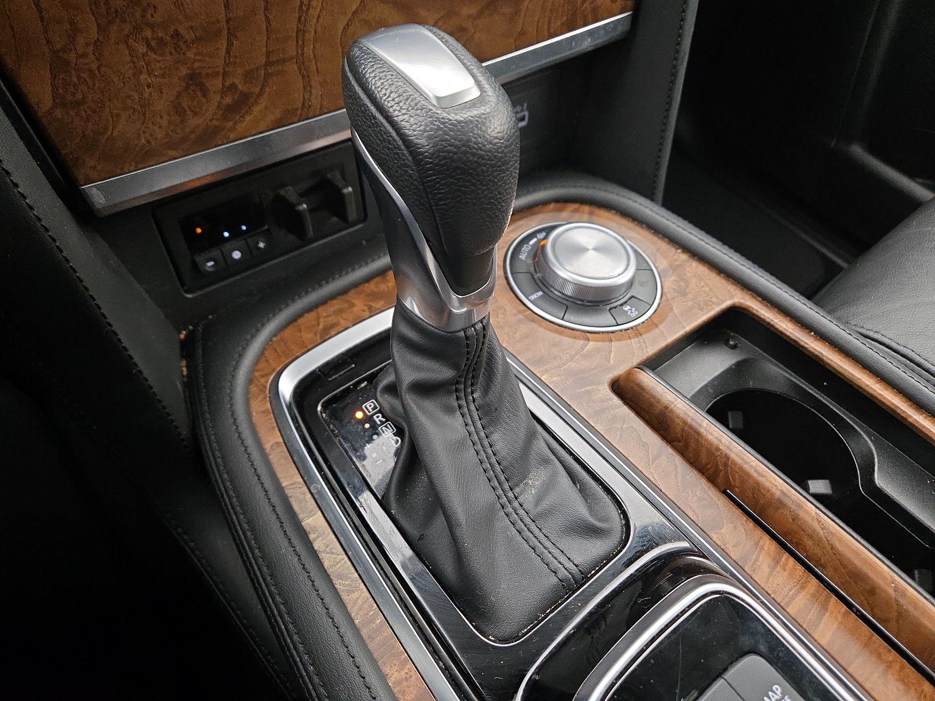 Thumbnail: 2024 Nissan Armada - 18