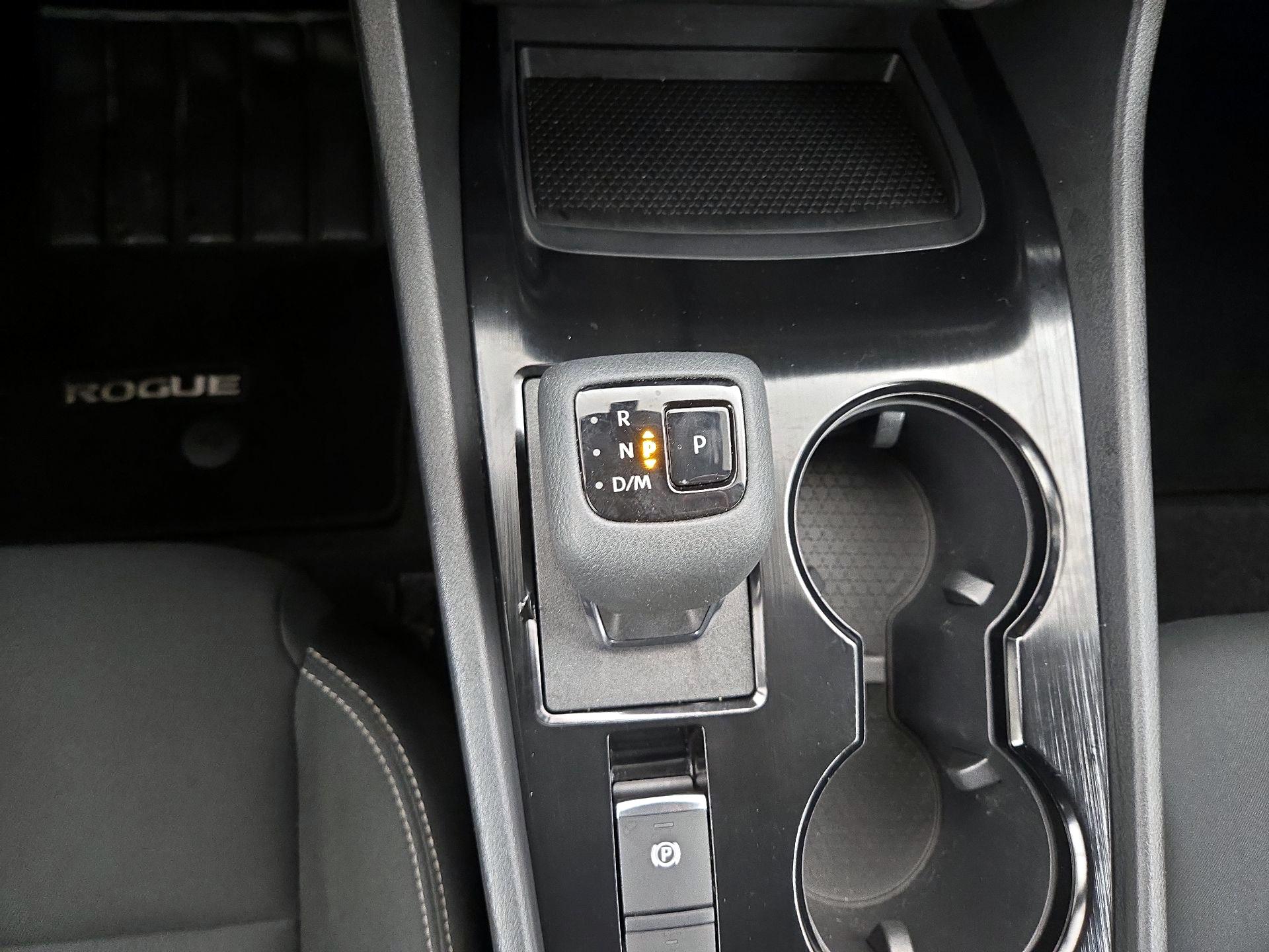 Thumbnail: 2023 Nissan Rogue - 18