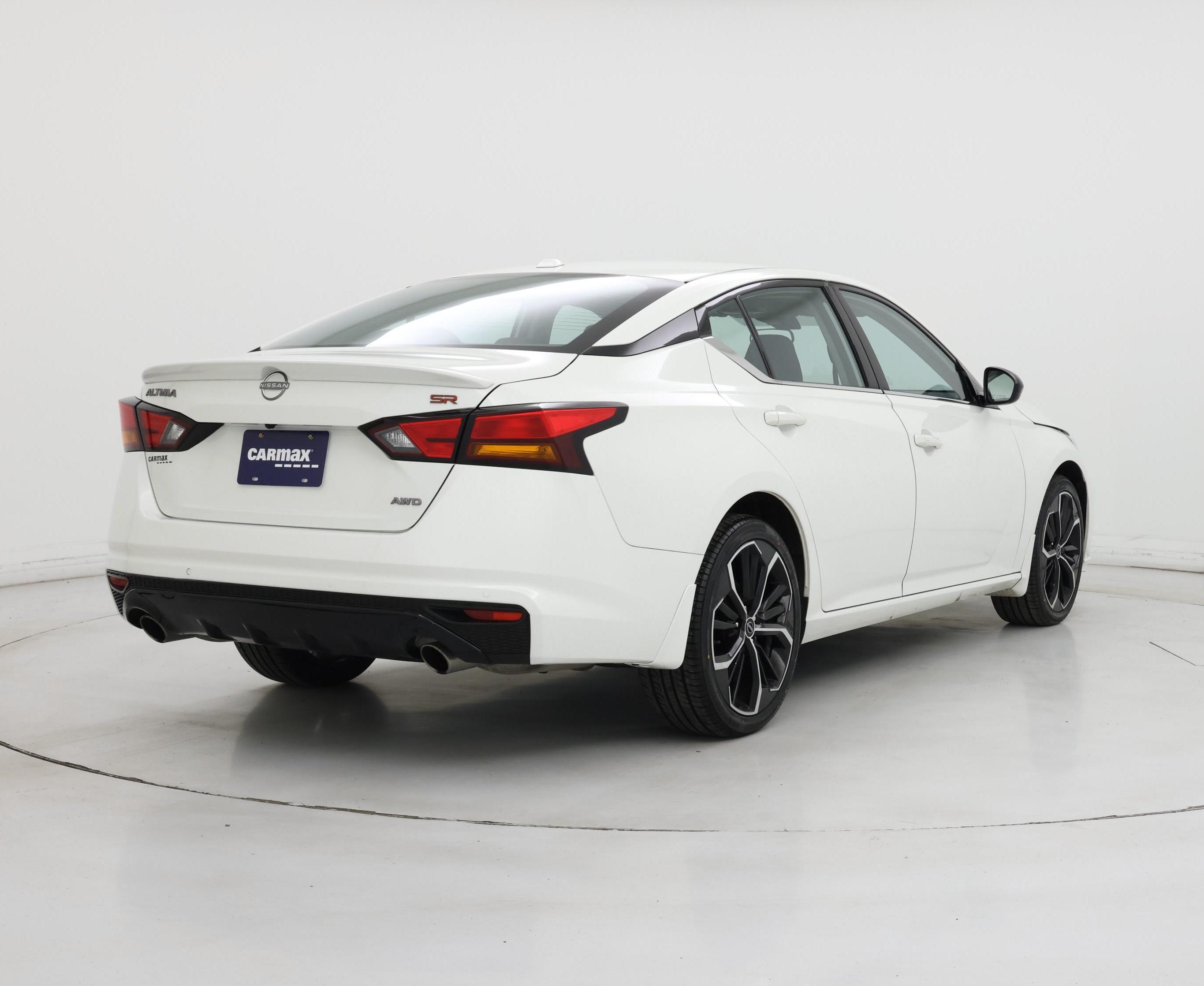 Thumbnail: 2023 Nissan Altima - 8