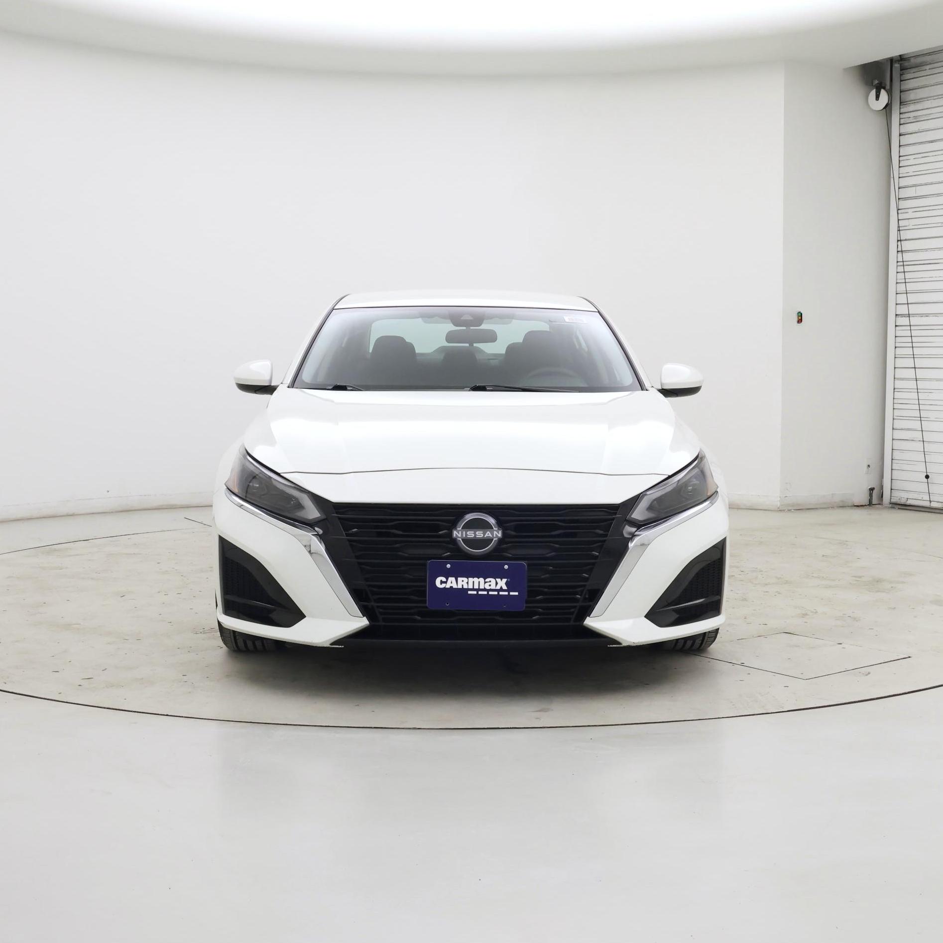 Thumbnail: 2023 Nissan Altima - 5