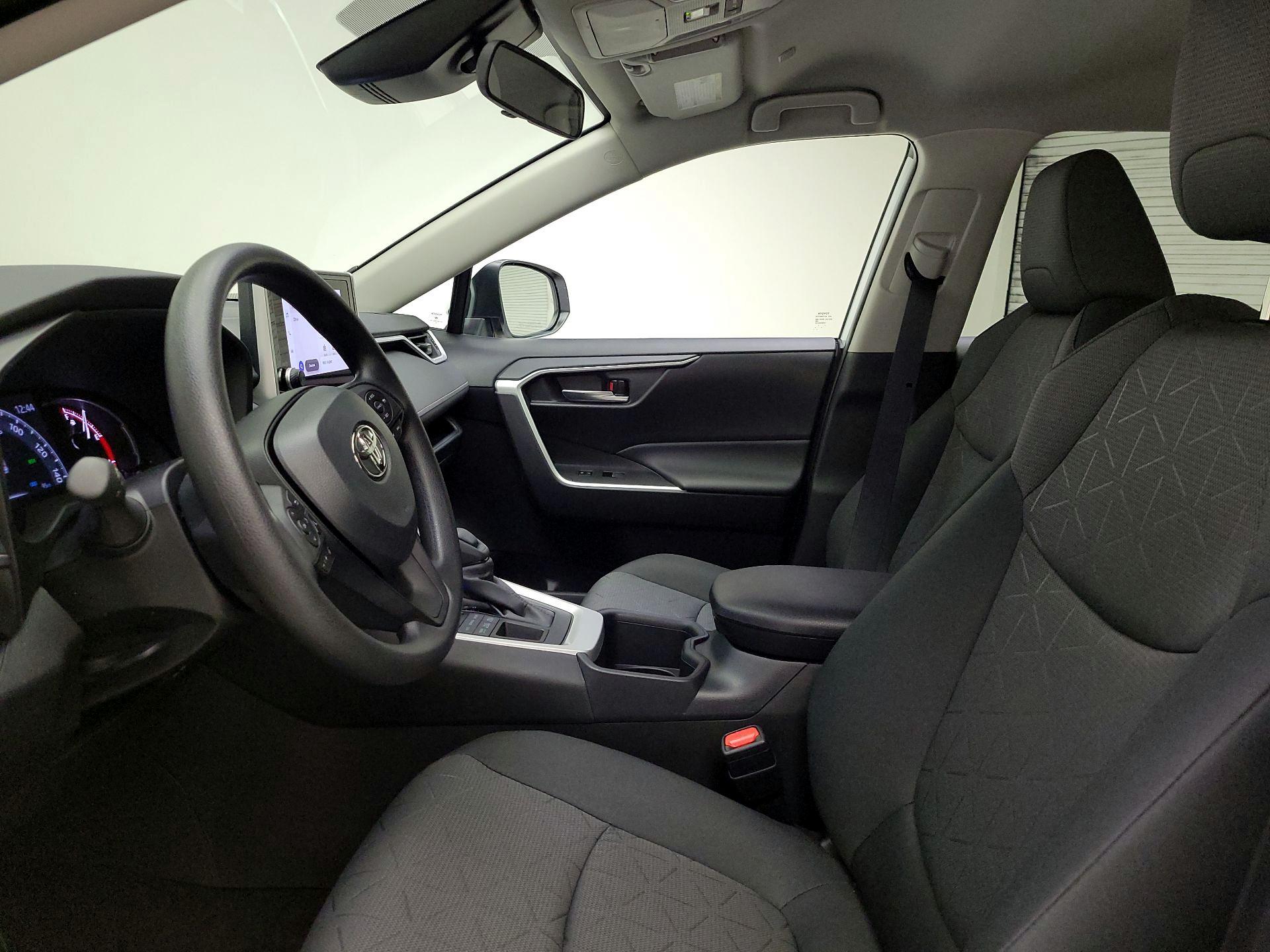 Thumbnail: 2025 Toyota RAV4 - 11