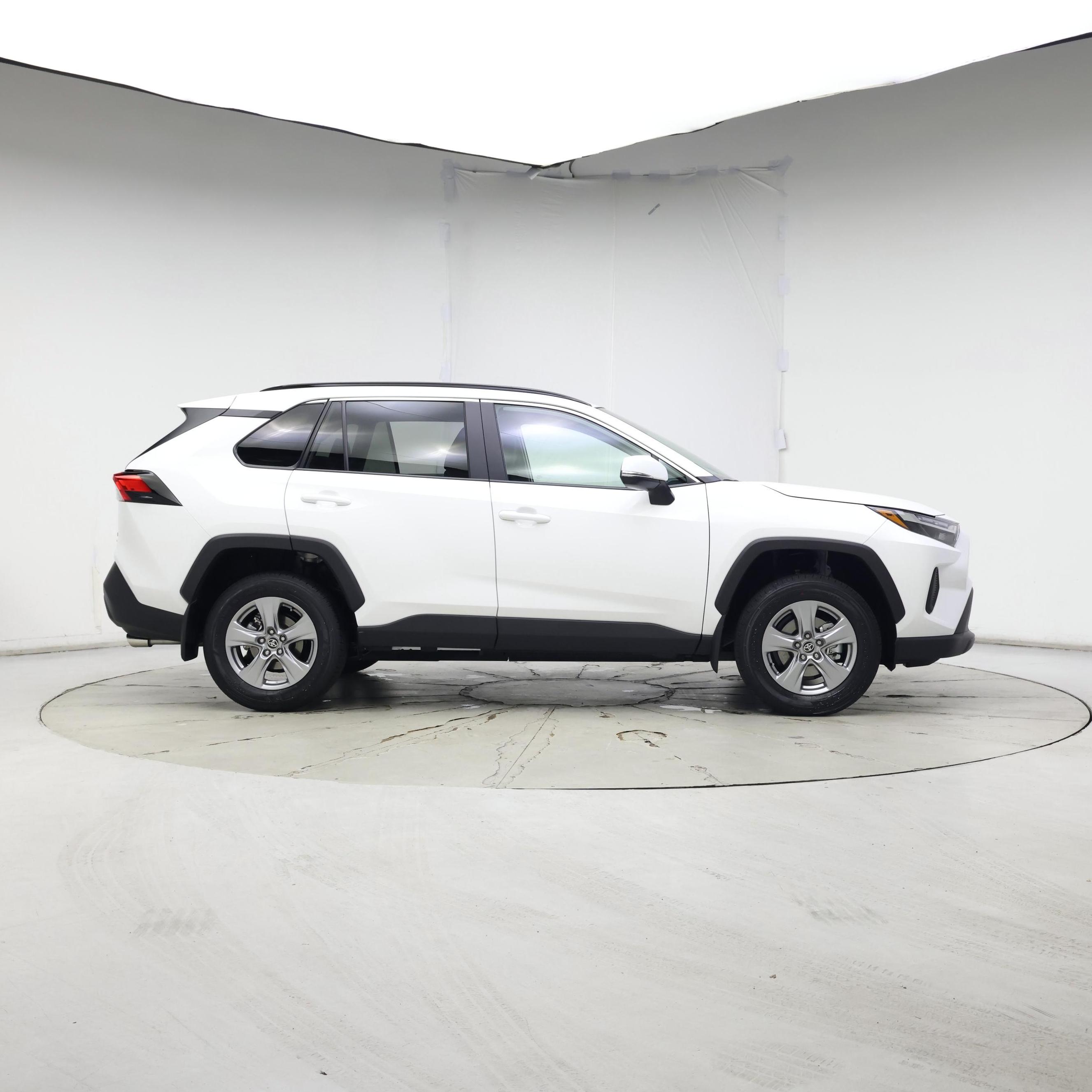 Thumbnail: 2025 Toyota RAV4 - 7