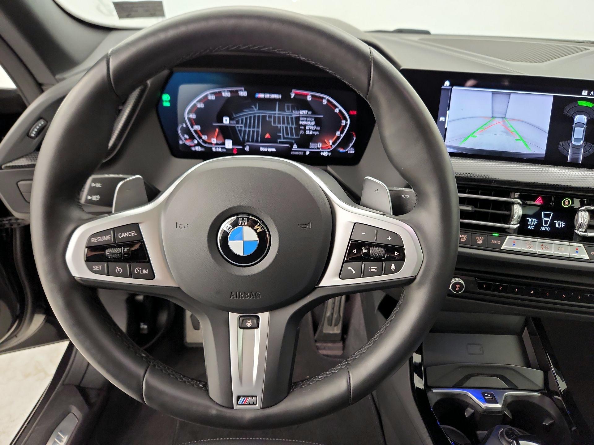 Thumbnail: 2024 BMW 2 Series - 10