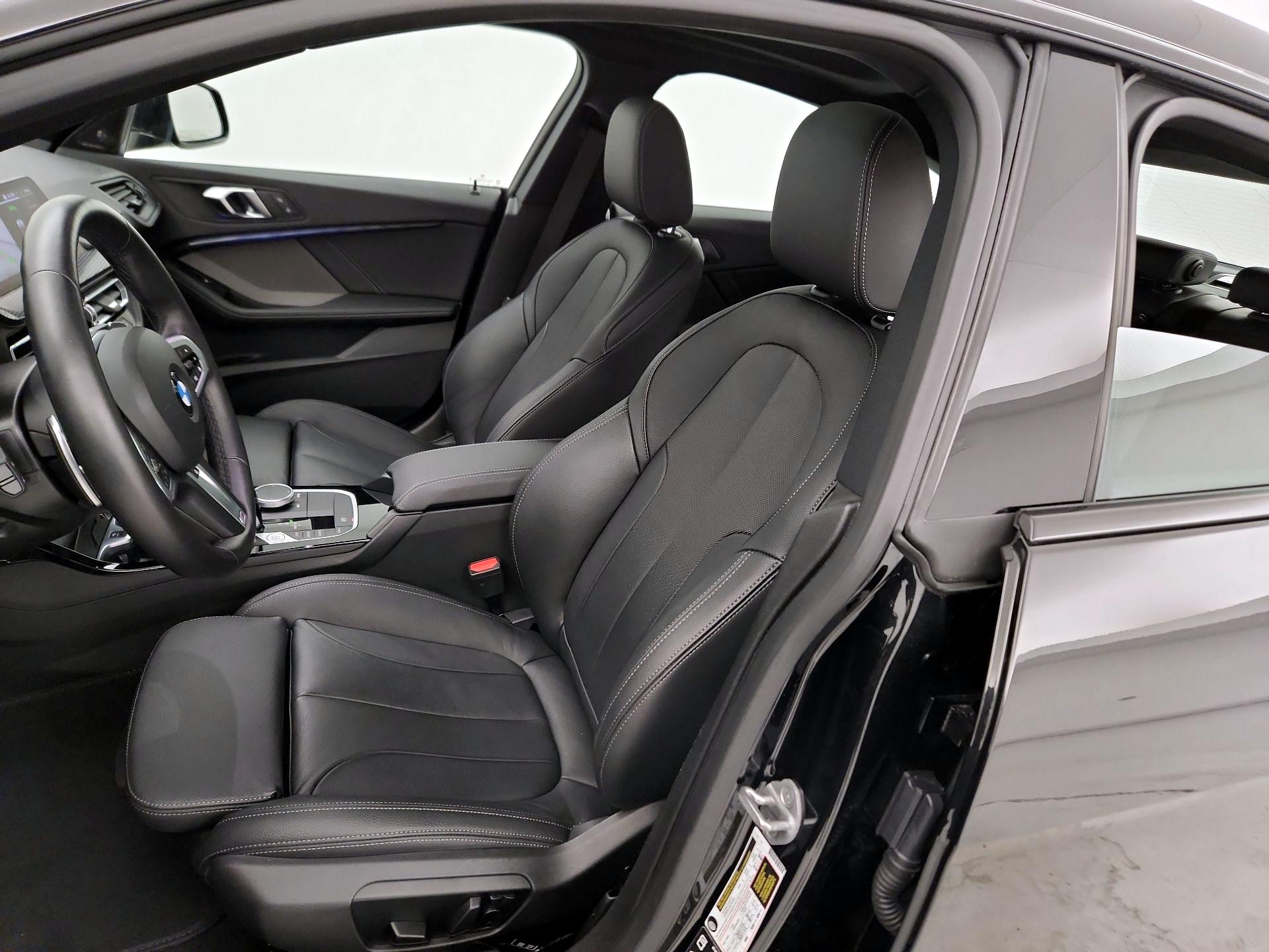 Thumbnail: 2024 BMW 2 Series - 11