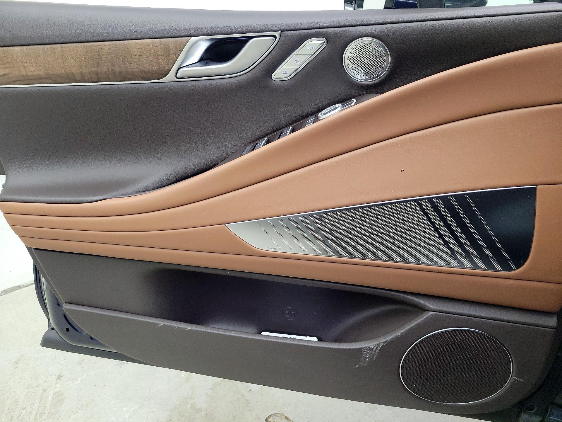 Thumbnail: 2021 Genesis G80 - 12