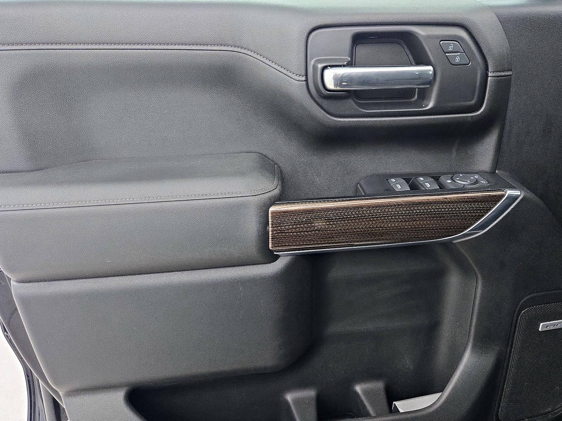 Thumbnail: 2019 Chevrolet Silverado 1500 - 12