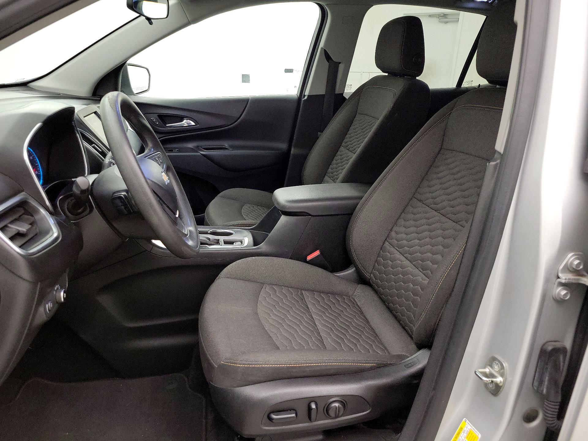 Thumbnail: 2019 Chevrolet Equinox - 11