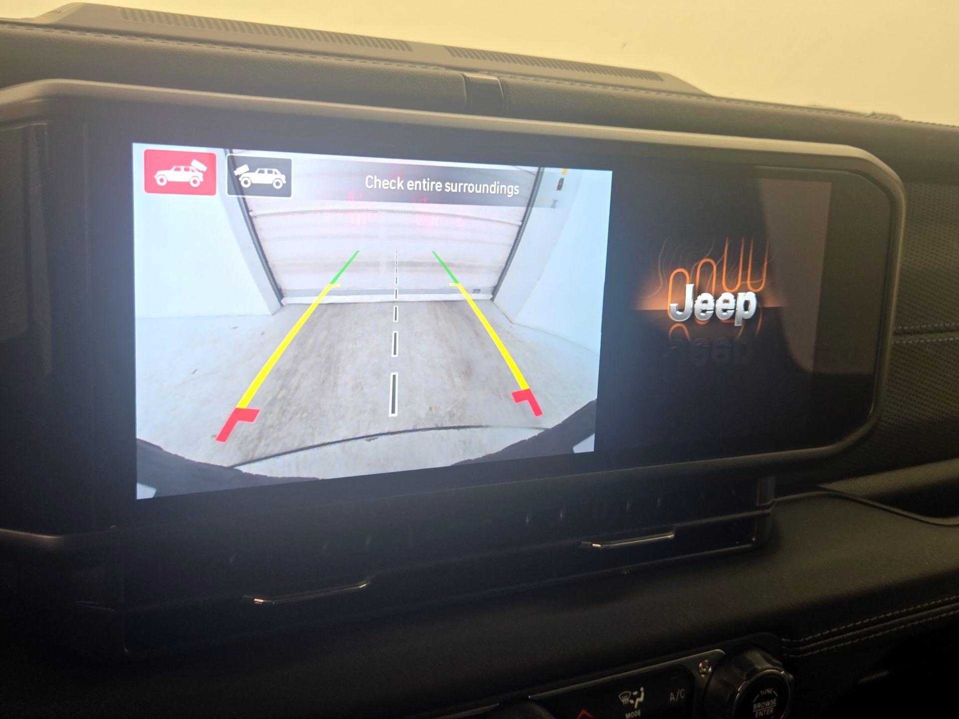 Thumbnail: 2024 Jeep Wrangler - 15