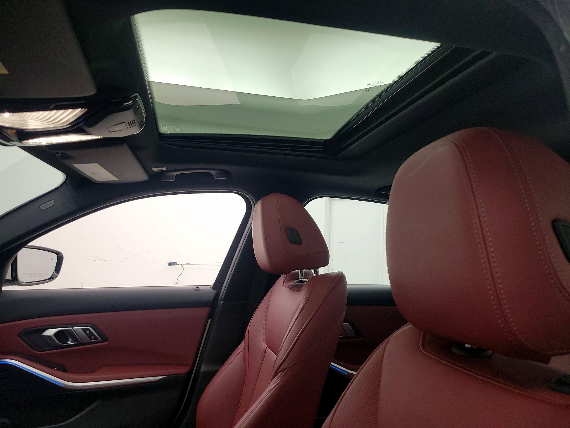 Thumbnail: 2023 BMW 3 Series - 20