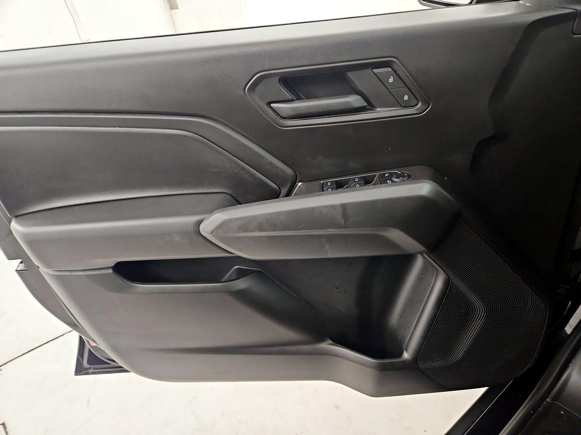 Thumbnail: 2025 Chevrolet Colorado - 12