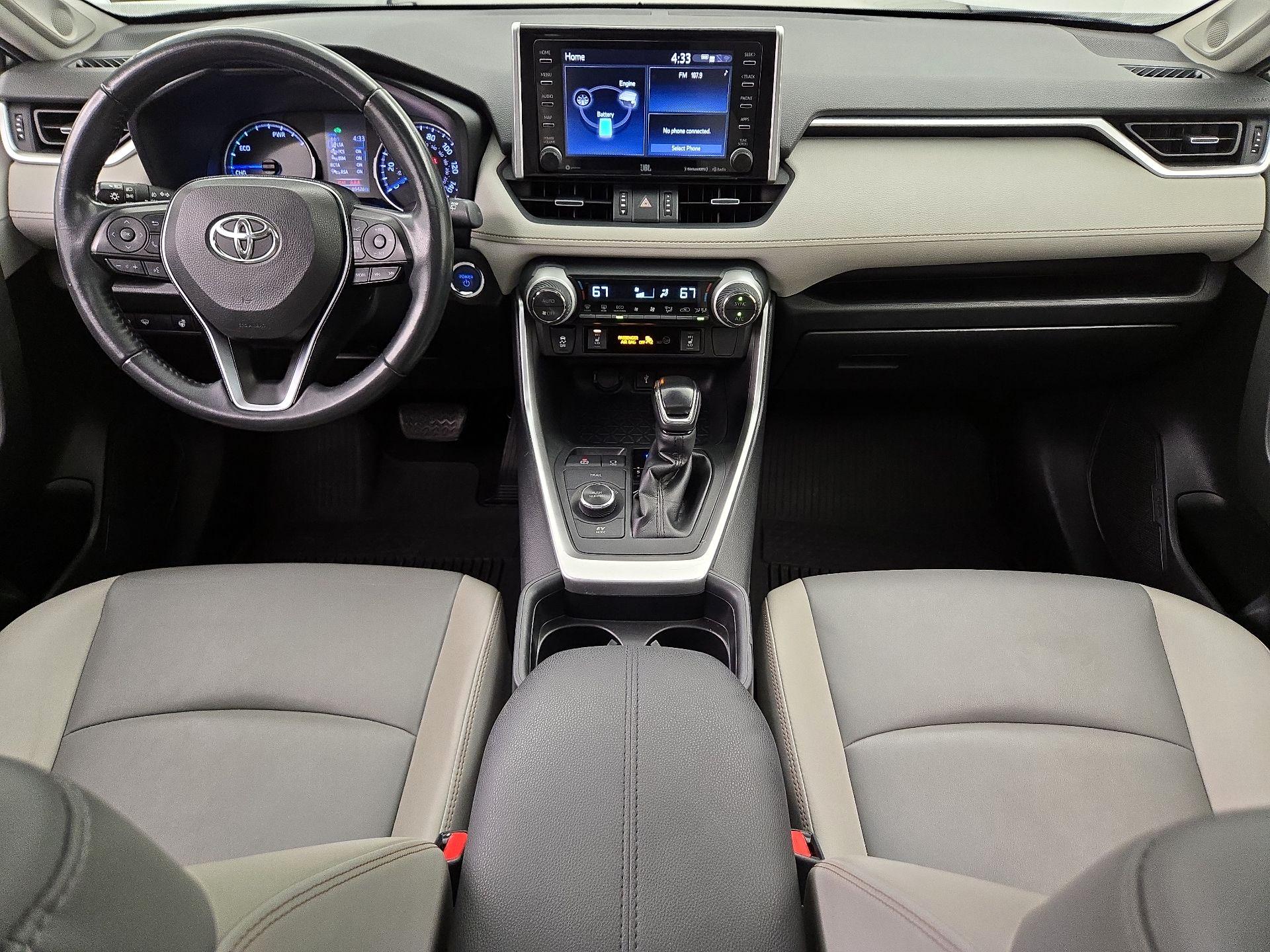 Thumbnail: 2021 Toyota RAV4 - 9