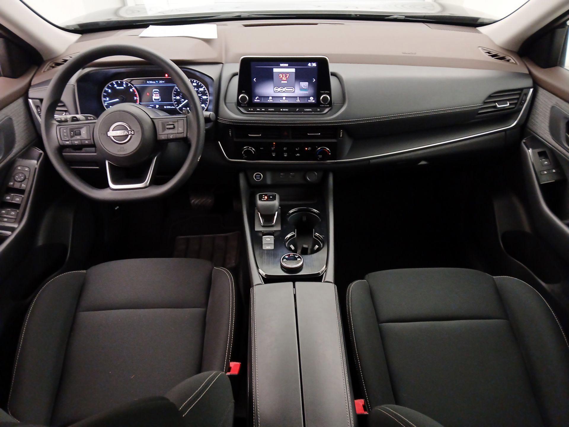 Thumbnail: 2023 Nissan Rogue - 9