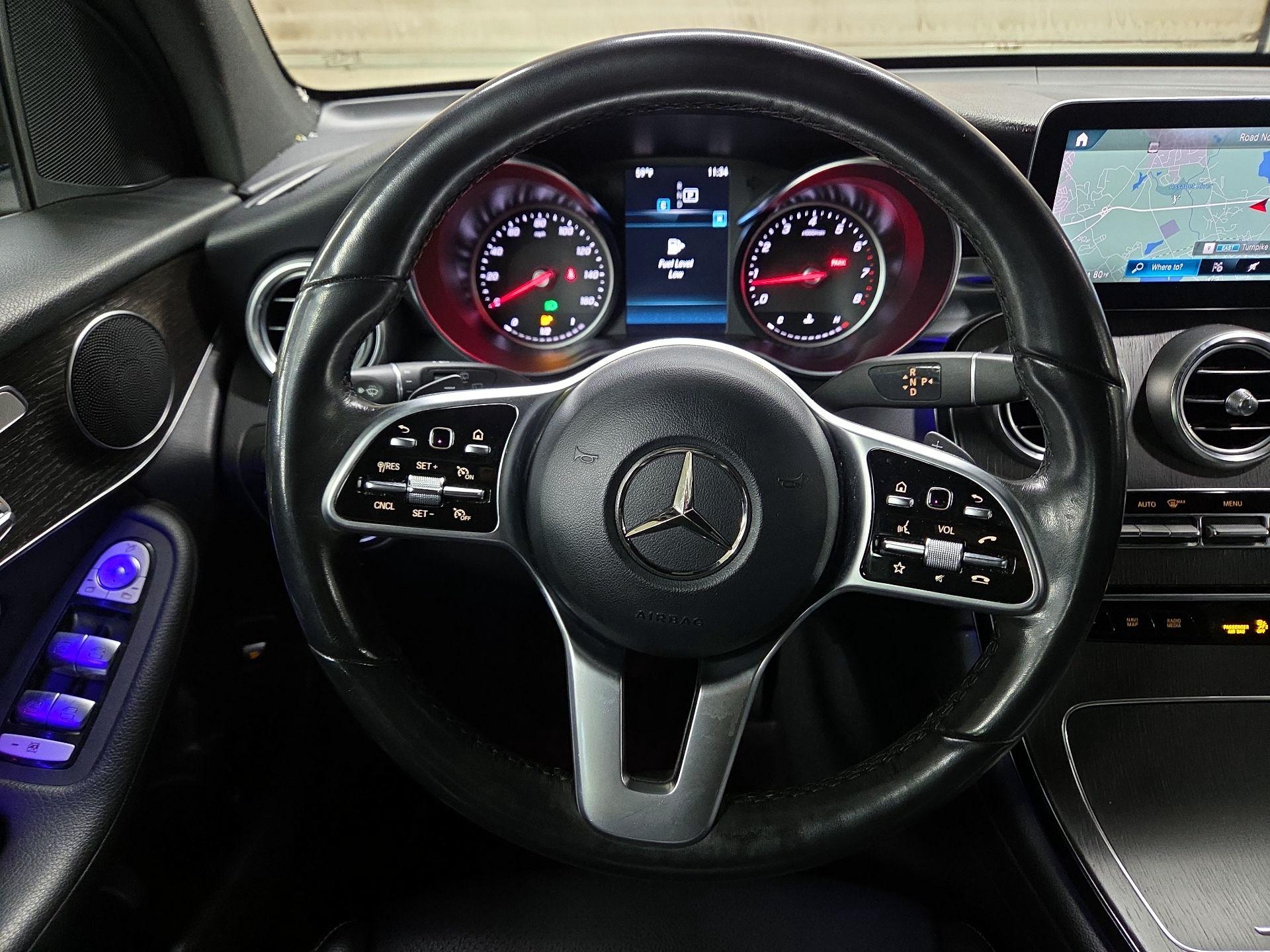 Thumbnail: 2022 Mercedes-Benz GLC - 10